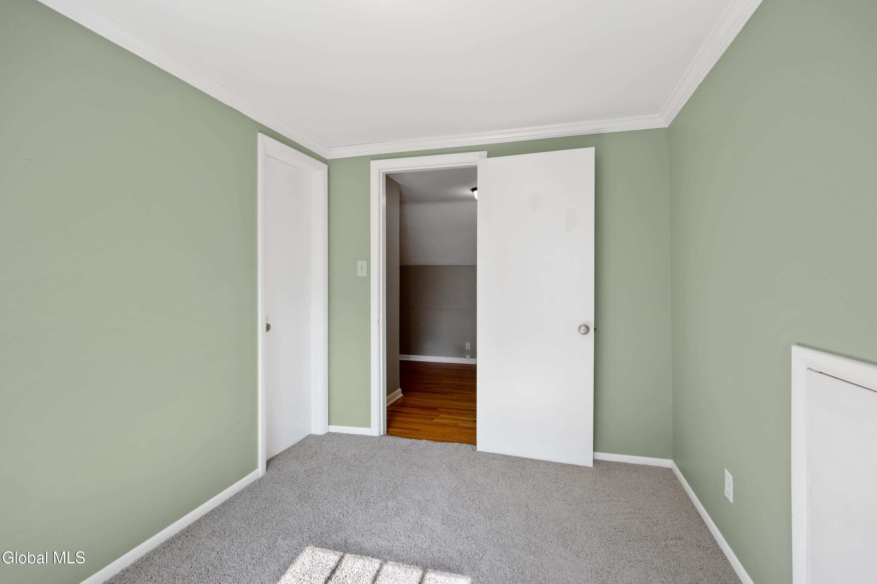 2324 Niskayuna Drive