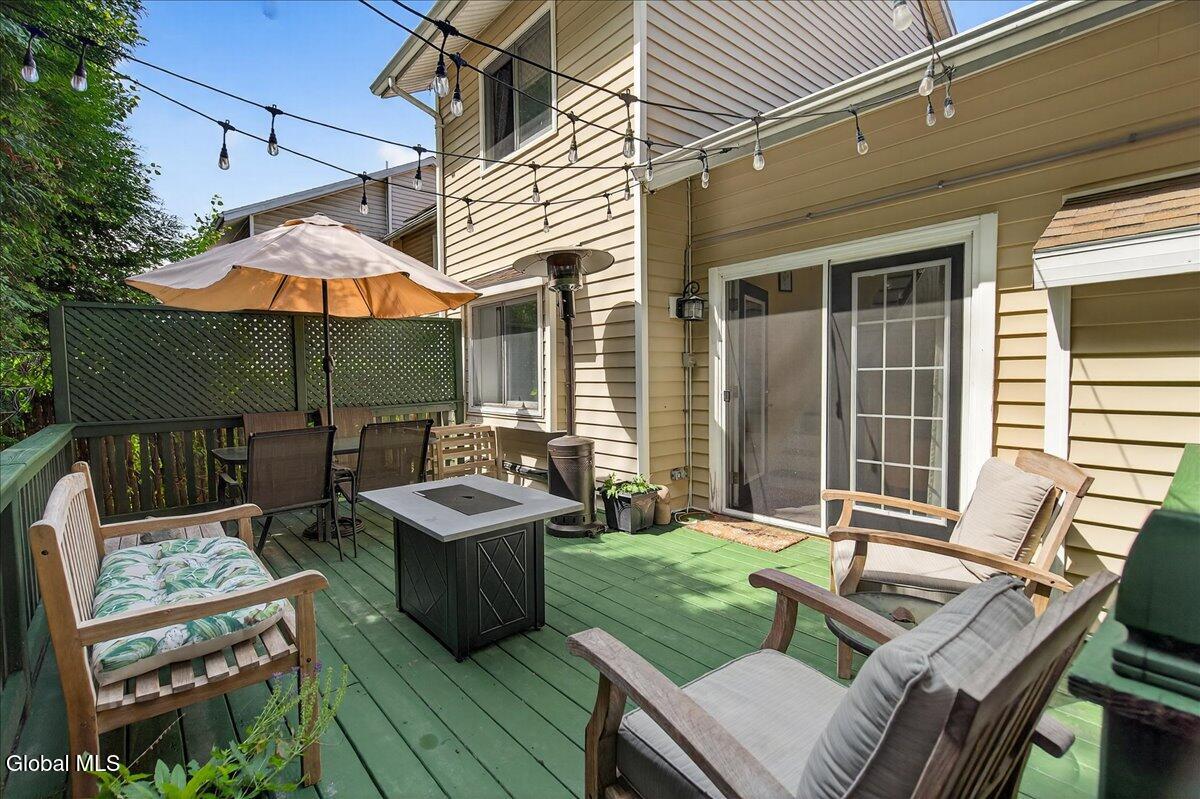 17 Green Meadow Drive