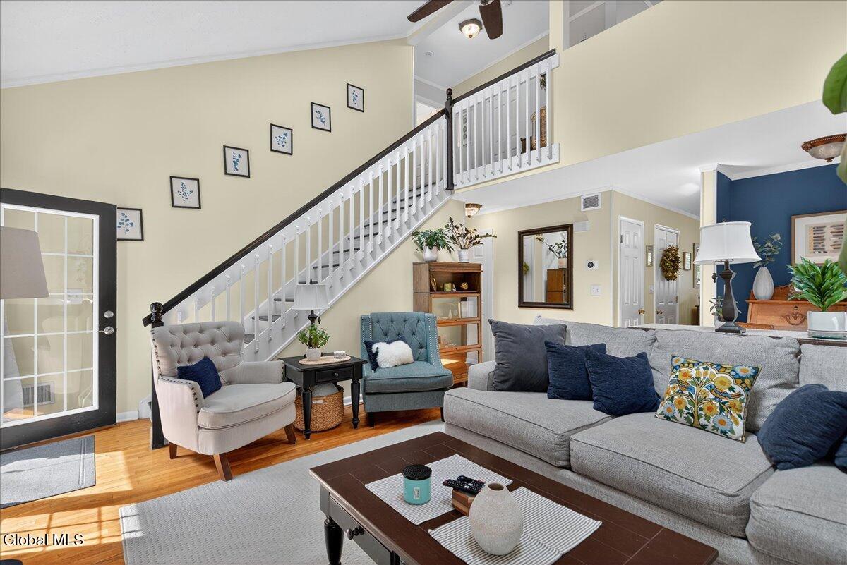 17 Green Meadow Drive
