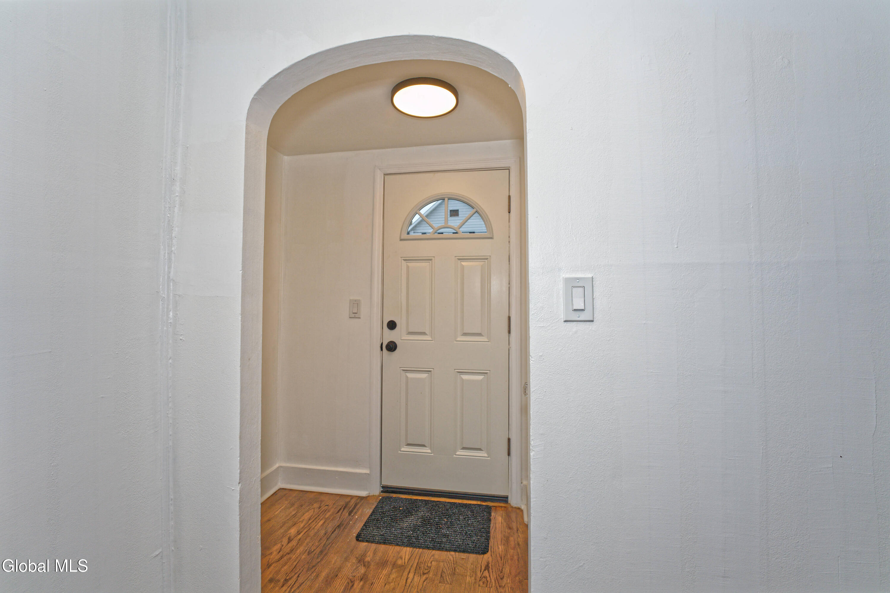 11 Victoria Avenue