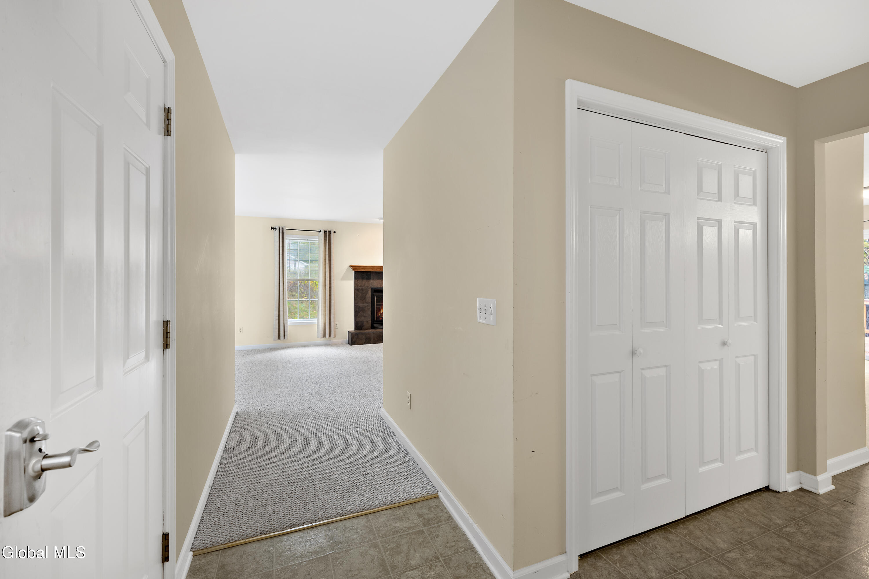 7 Riccardi Lane