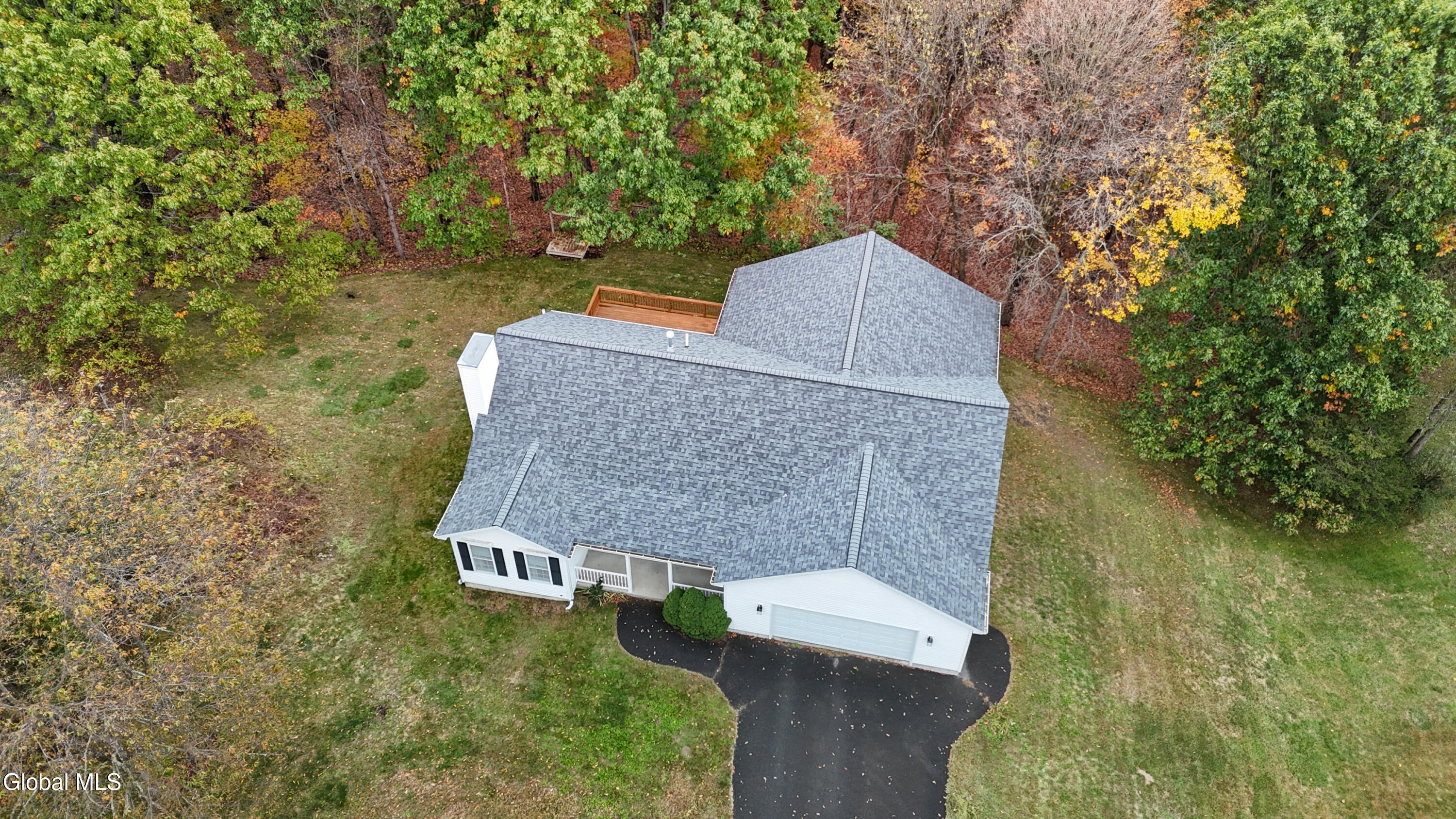 7 Riccardi Lane