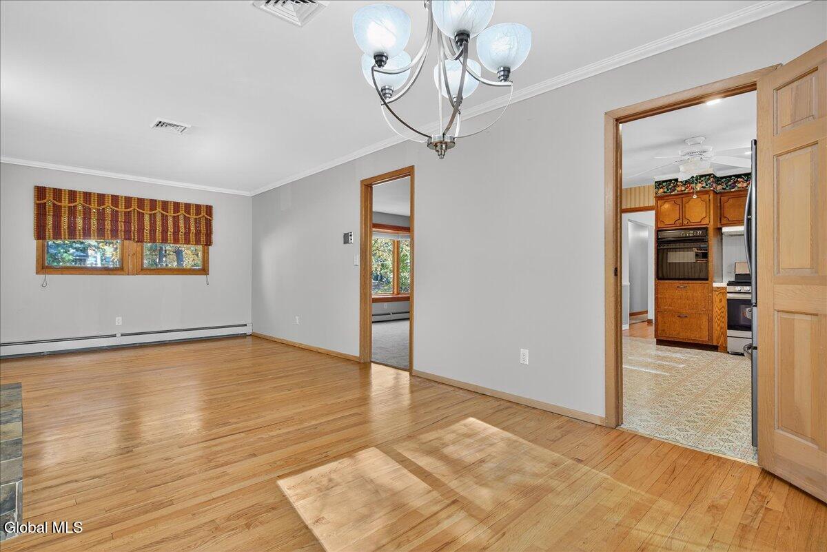 32 Tamarack Lane, Clifton Park