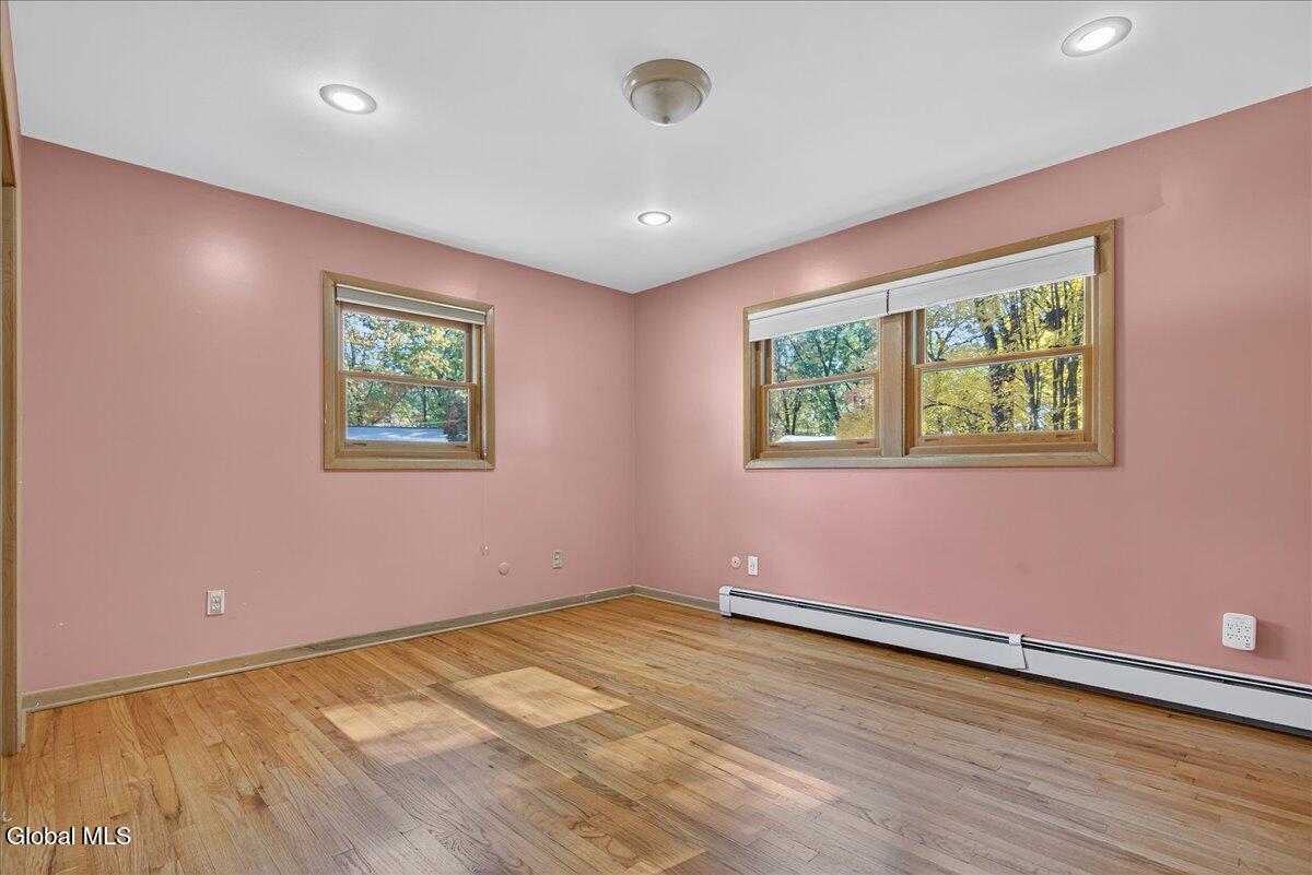 32 Tamarack Lane, Clifton Park