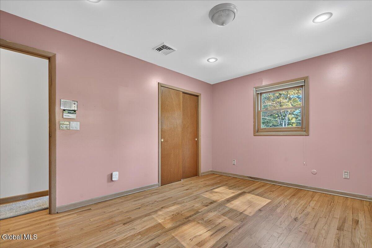 32 Tamarack Lane, Clifton Park