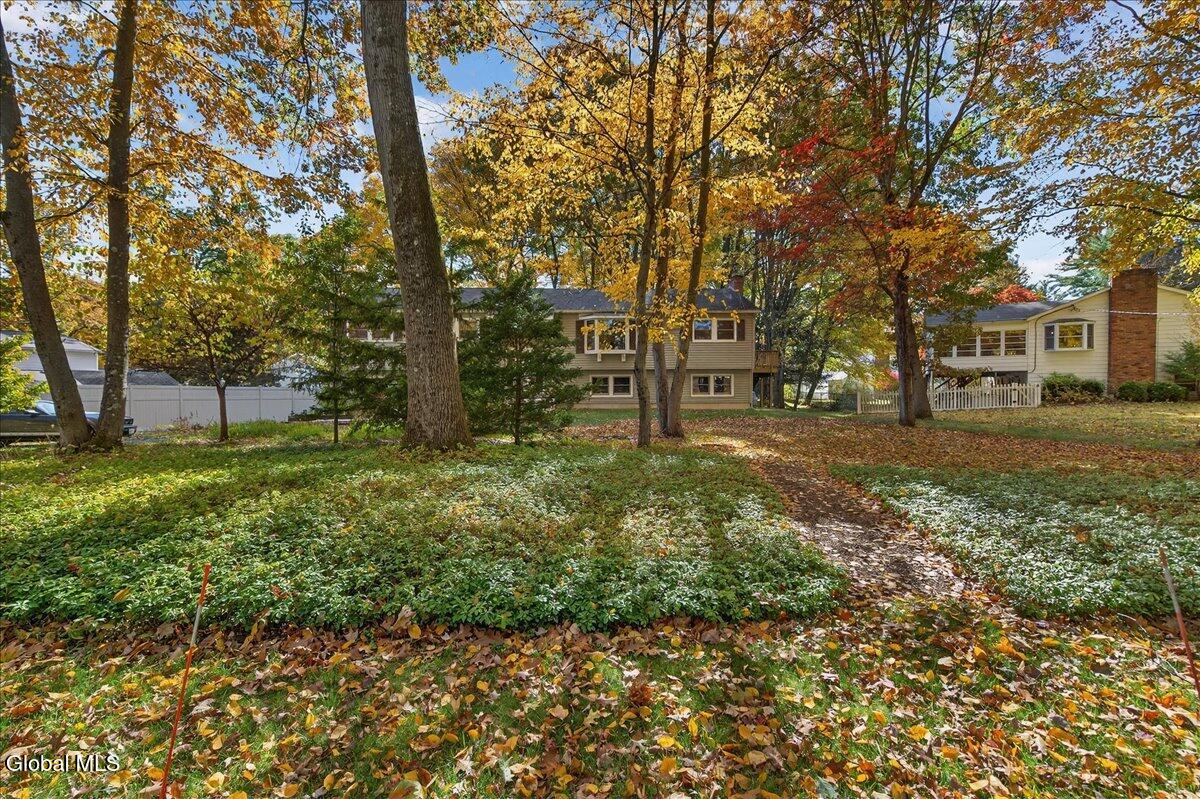 32 Tamarack Lane, Clifton Park