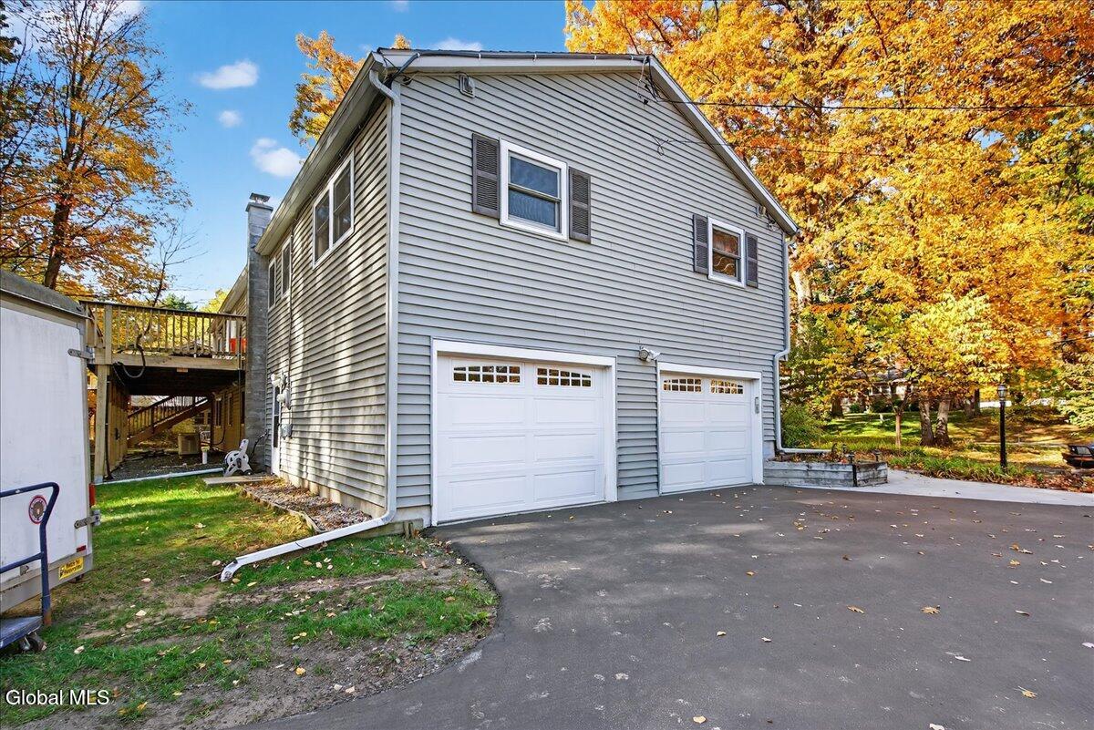 32 Tamarack Lane, Clifton Park