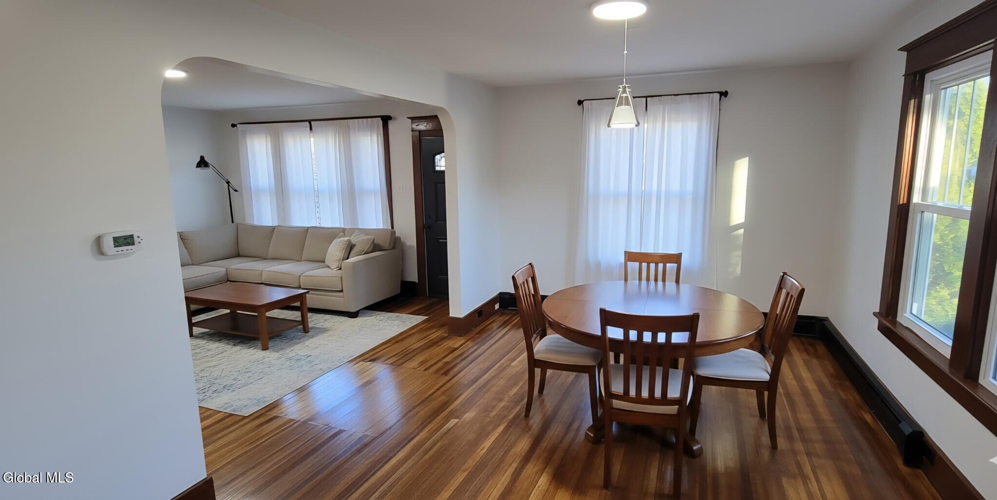 1941 Helderberg Avenue