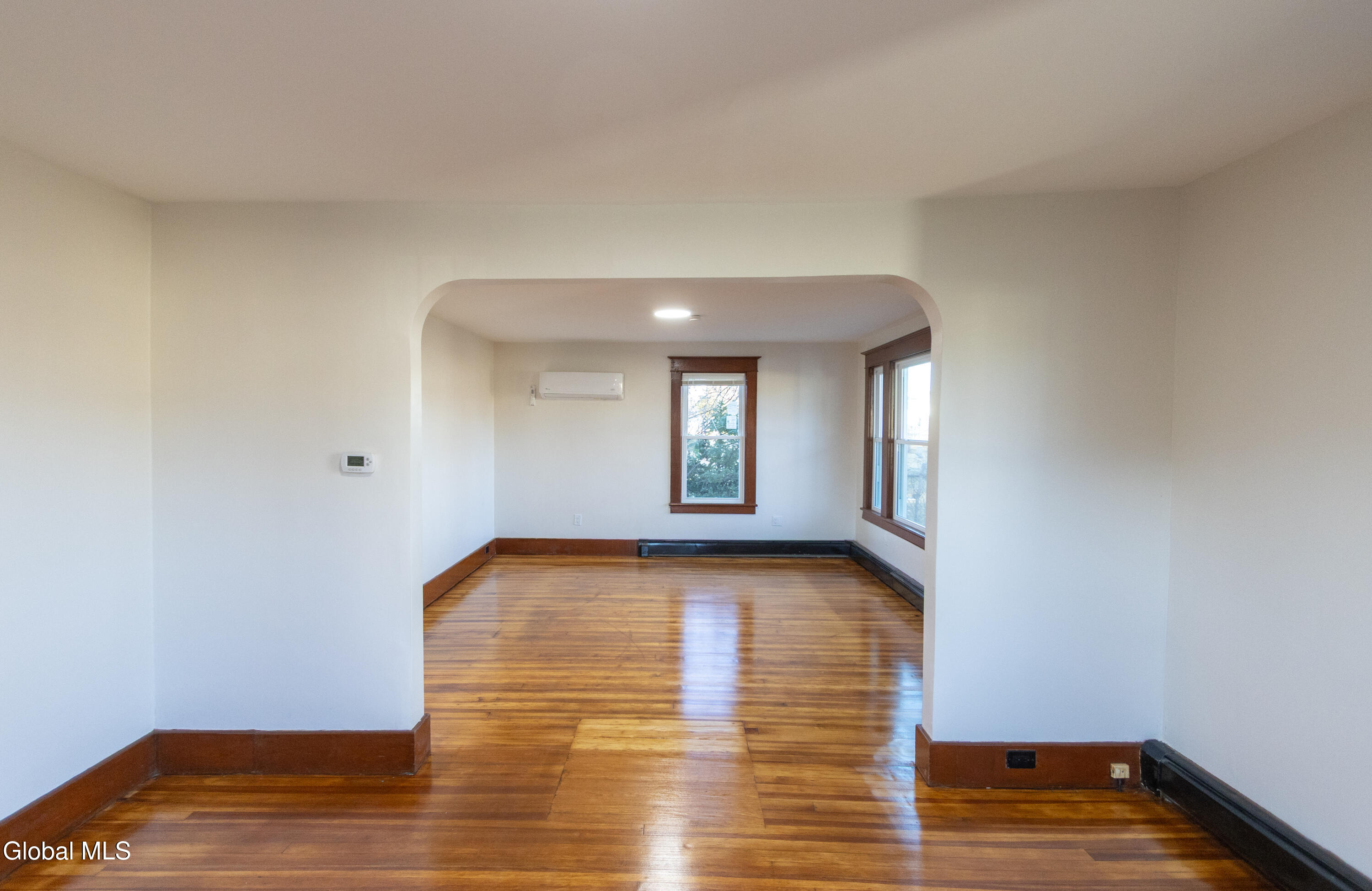 1941 Helderberg Avenue