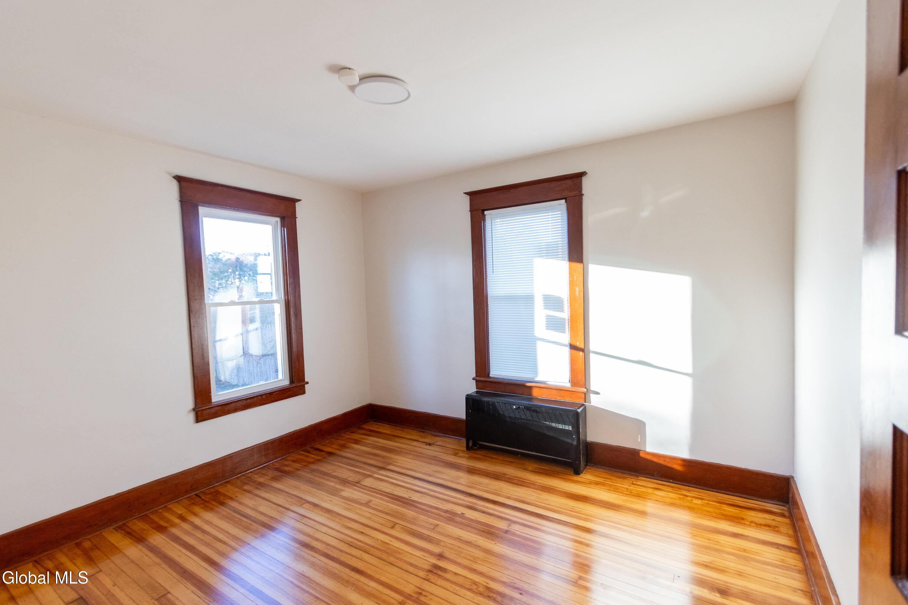 1941 Helderberg Avenue