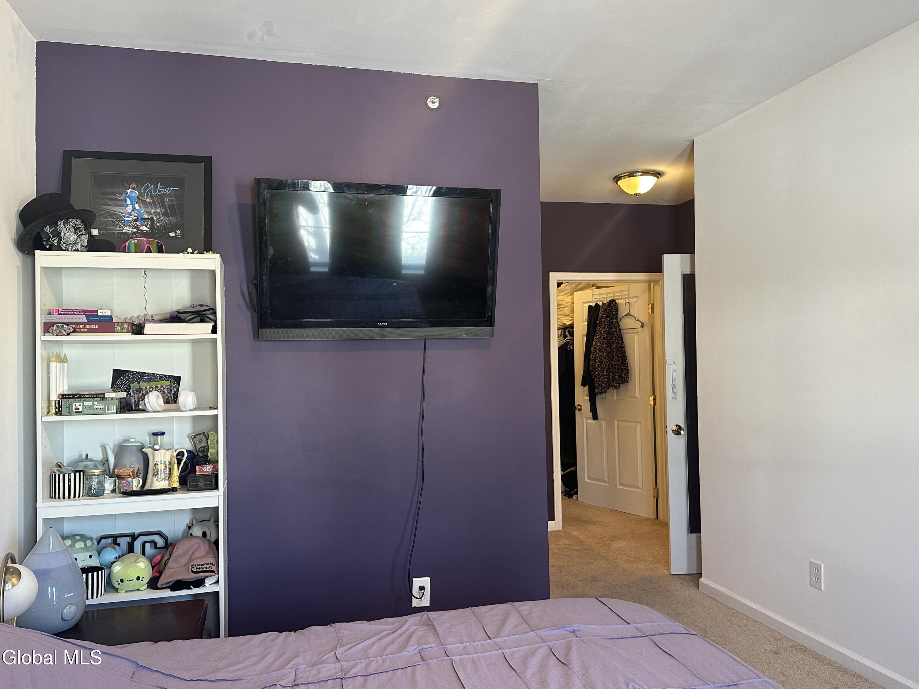 406 Worthington Terrace