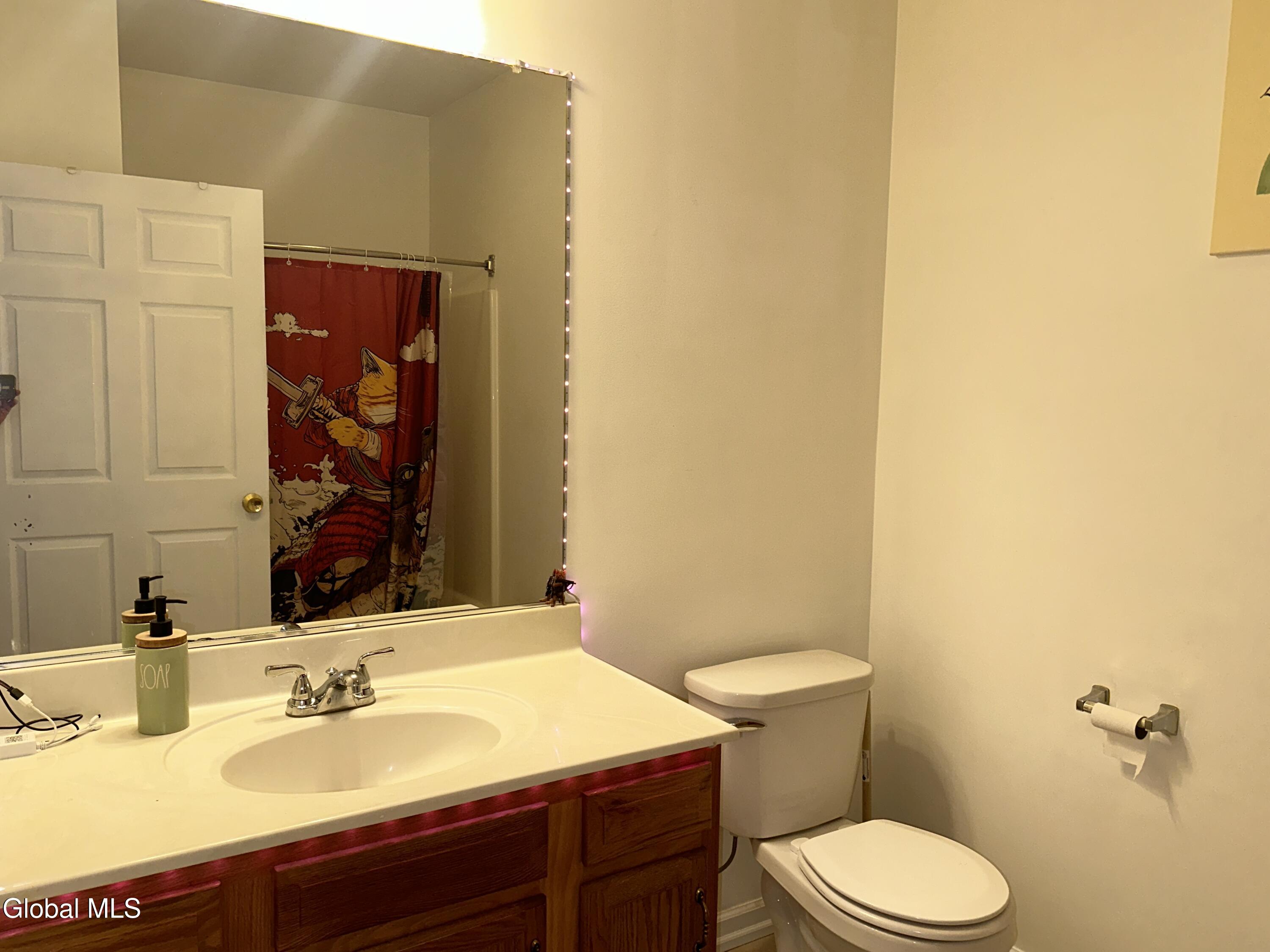 406 Worthington Terrace