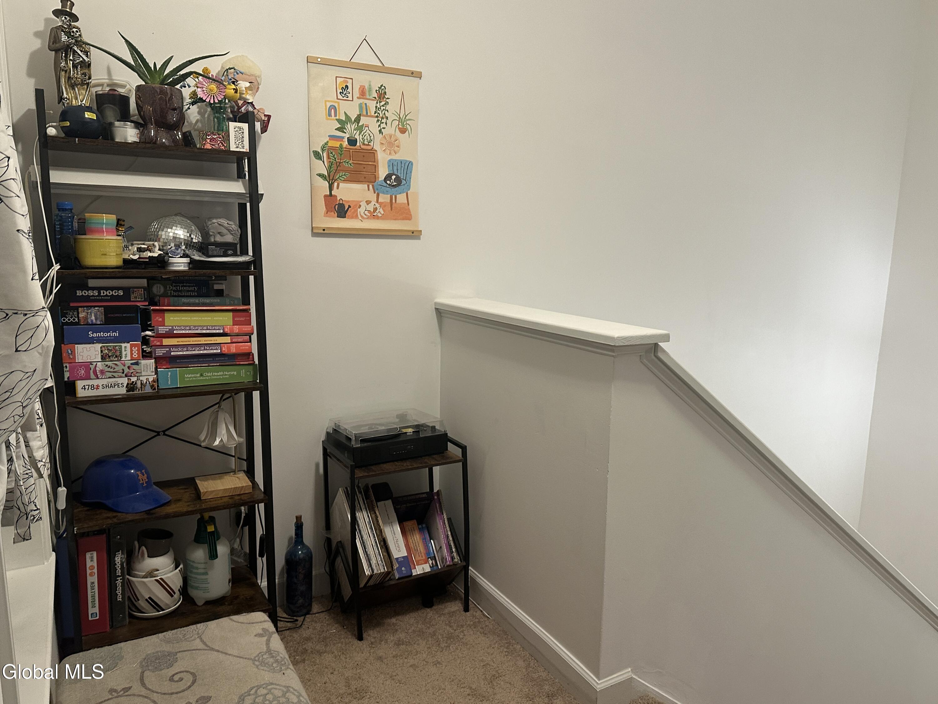 406 Worthington Terrace