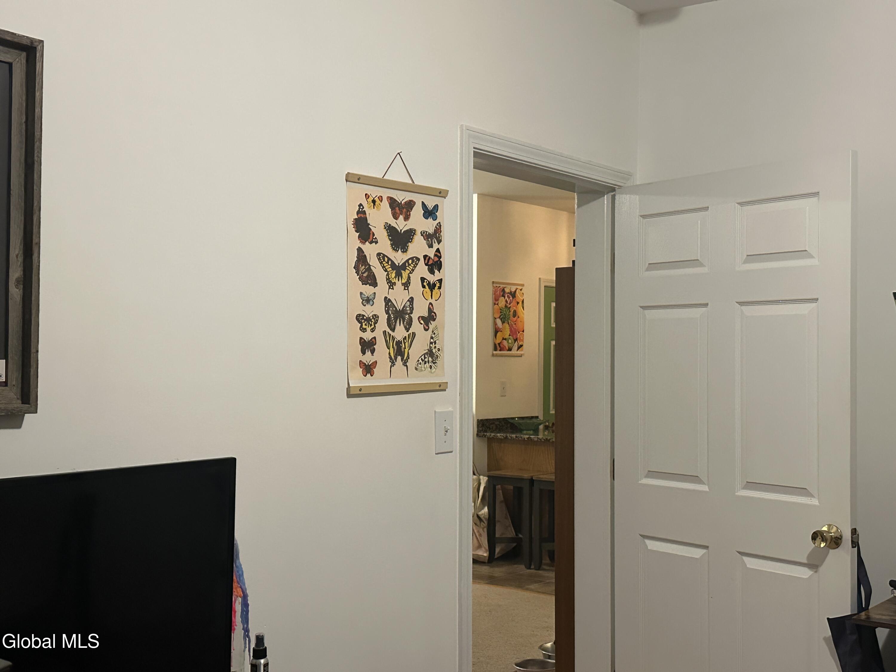 406 Worthington Terrace