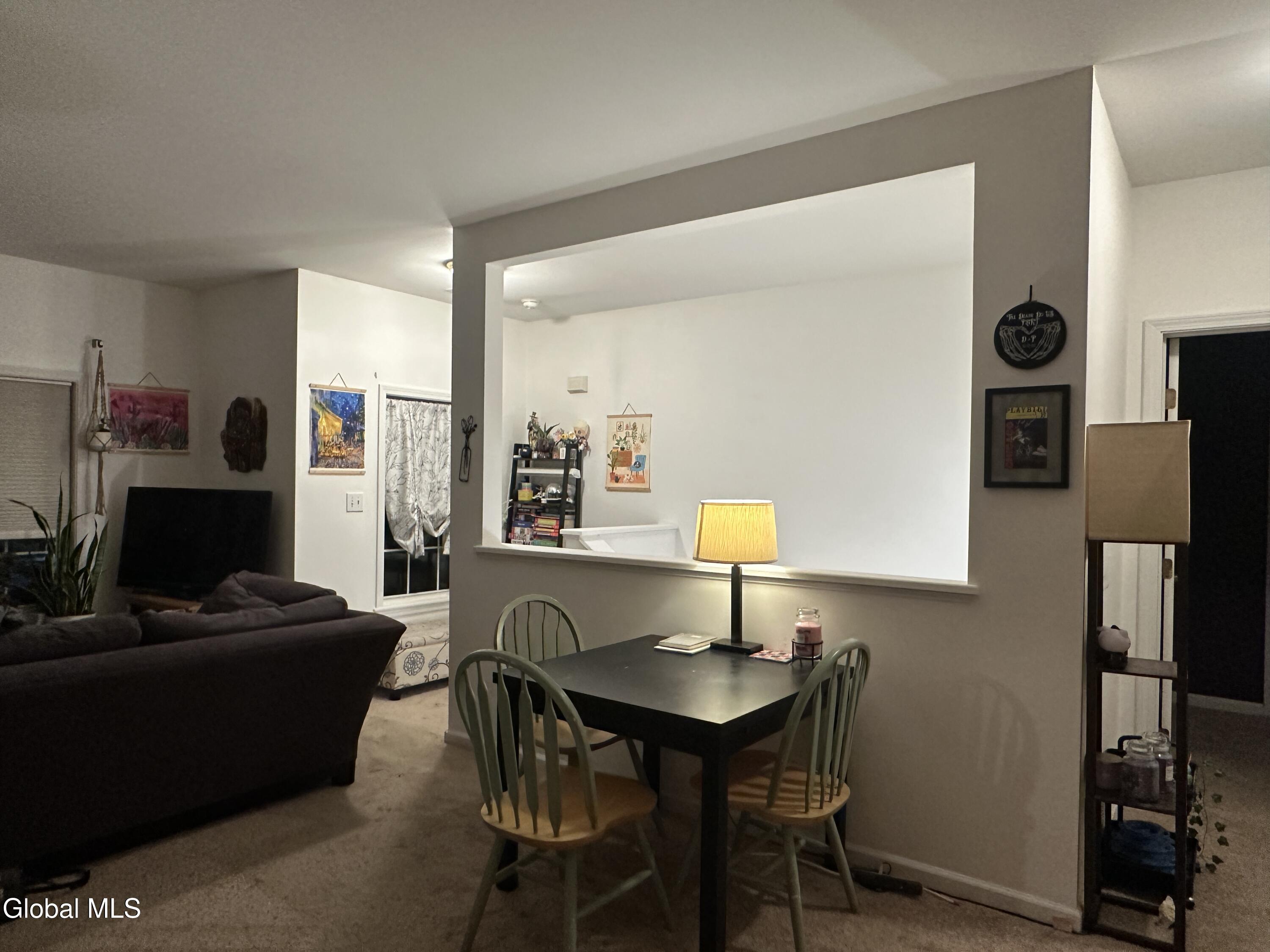 406 Worthington Terrace