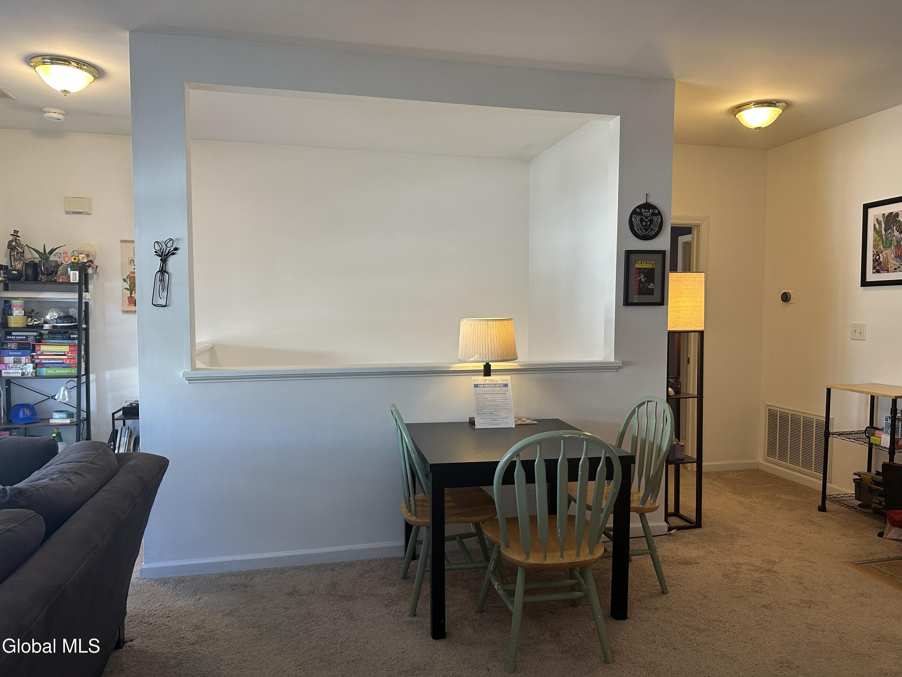 406 Worthington Terrace