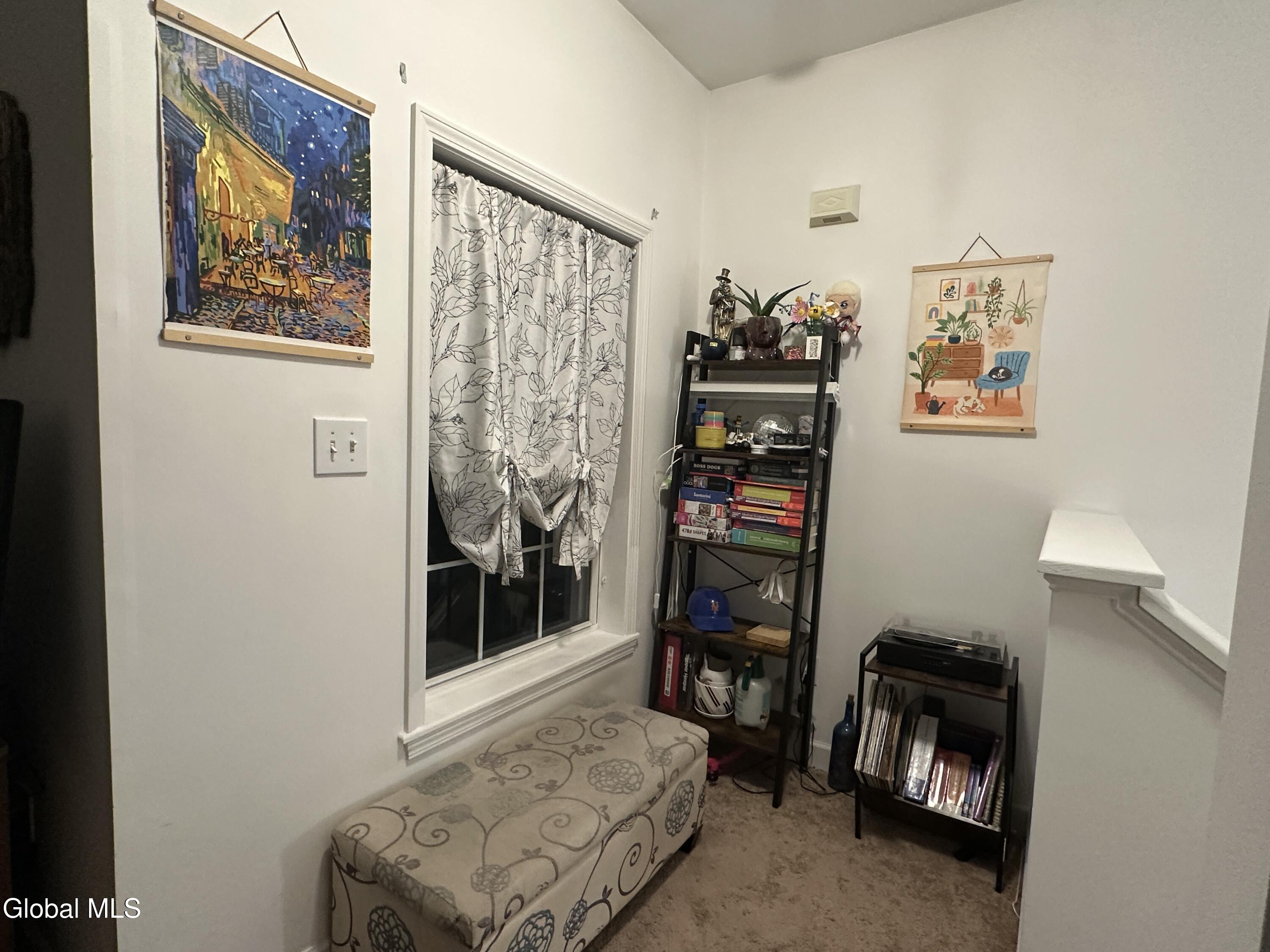 406 Worthington Terrace