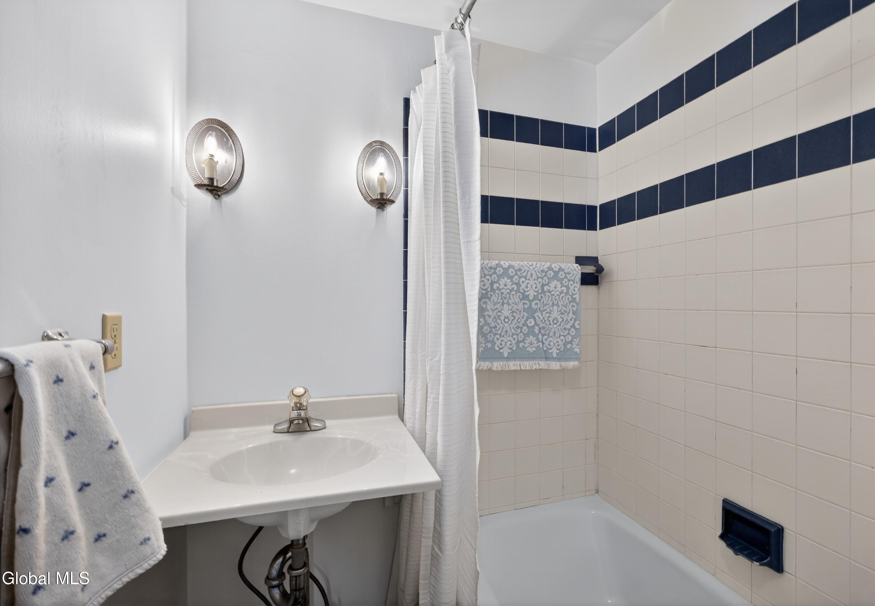 664 St. David's Lane