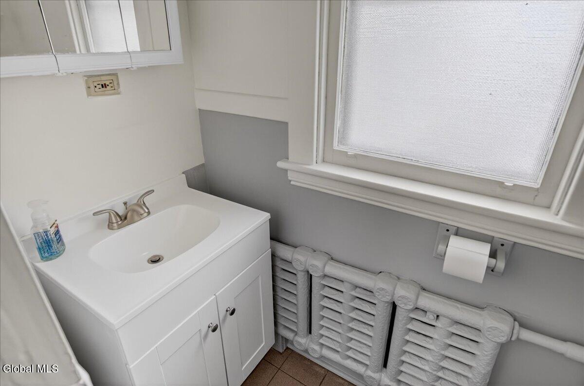 380-382 Morris Street