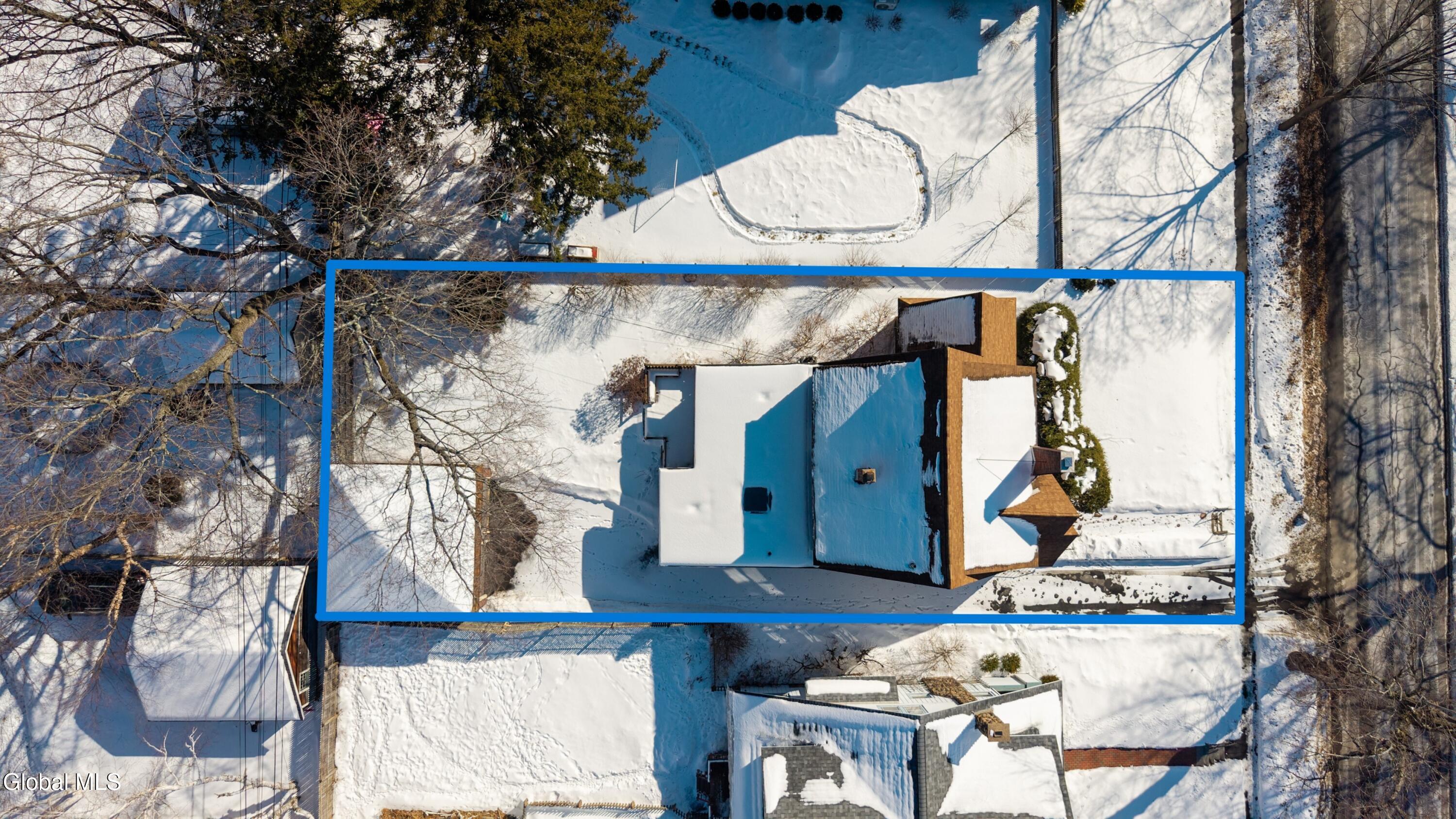 2171 Grand Boulevard