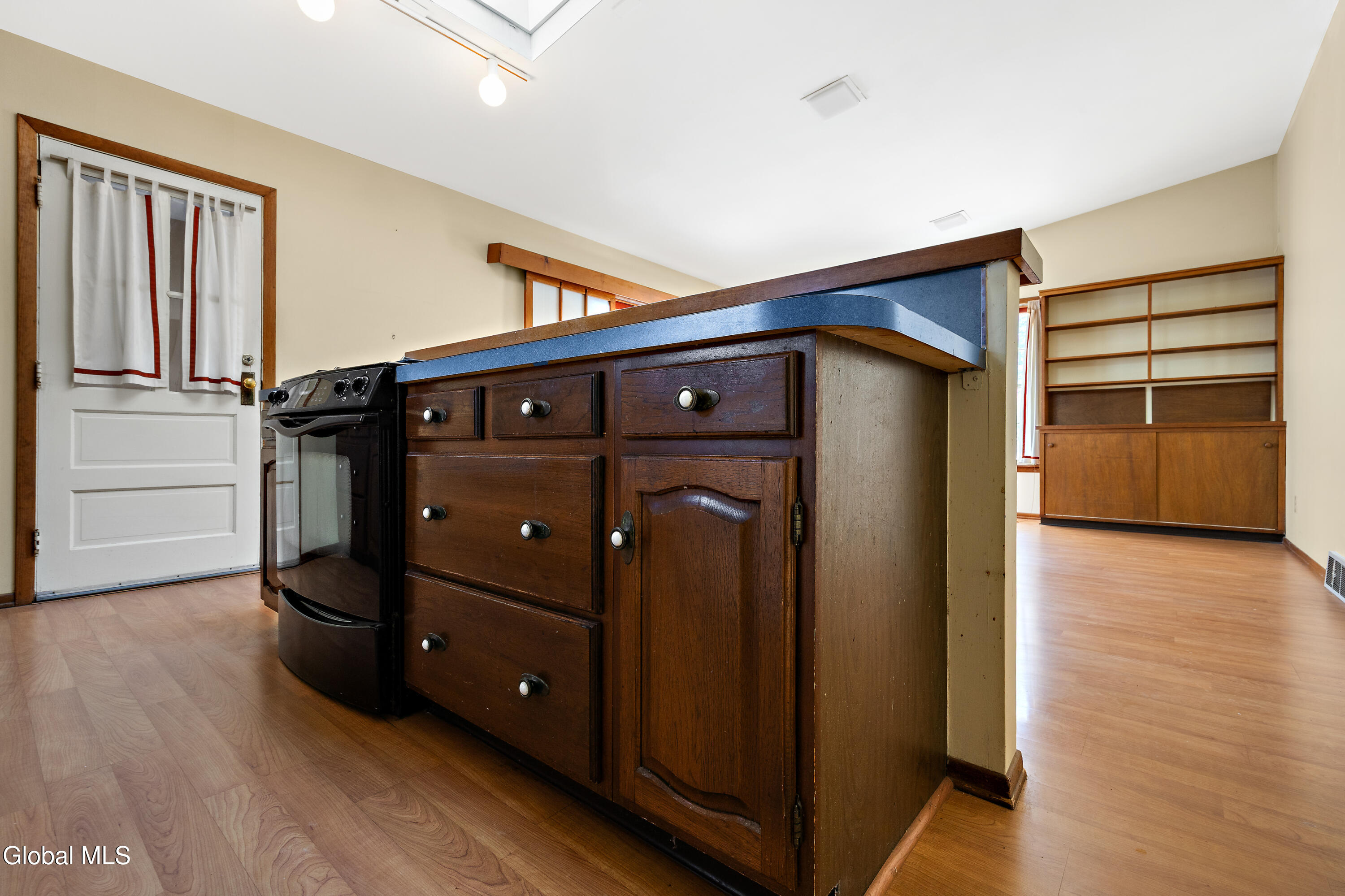 2171 Grand Boulevard