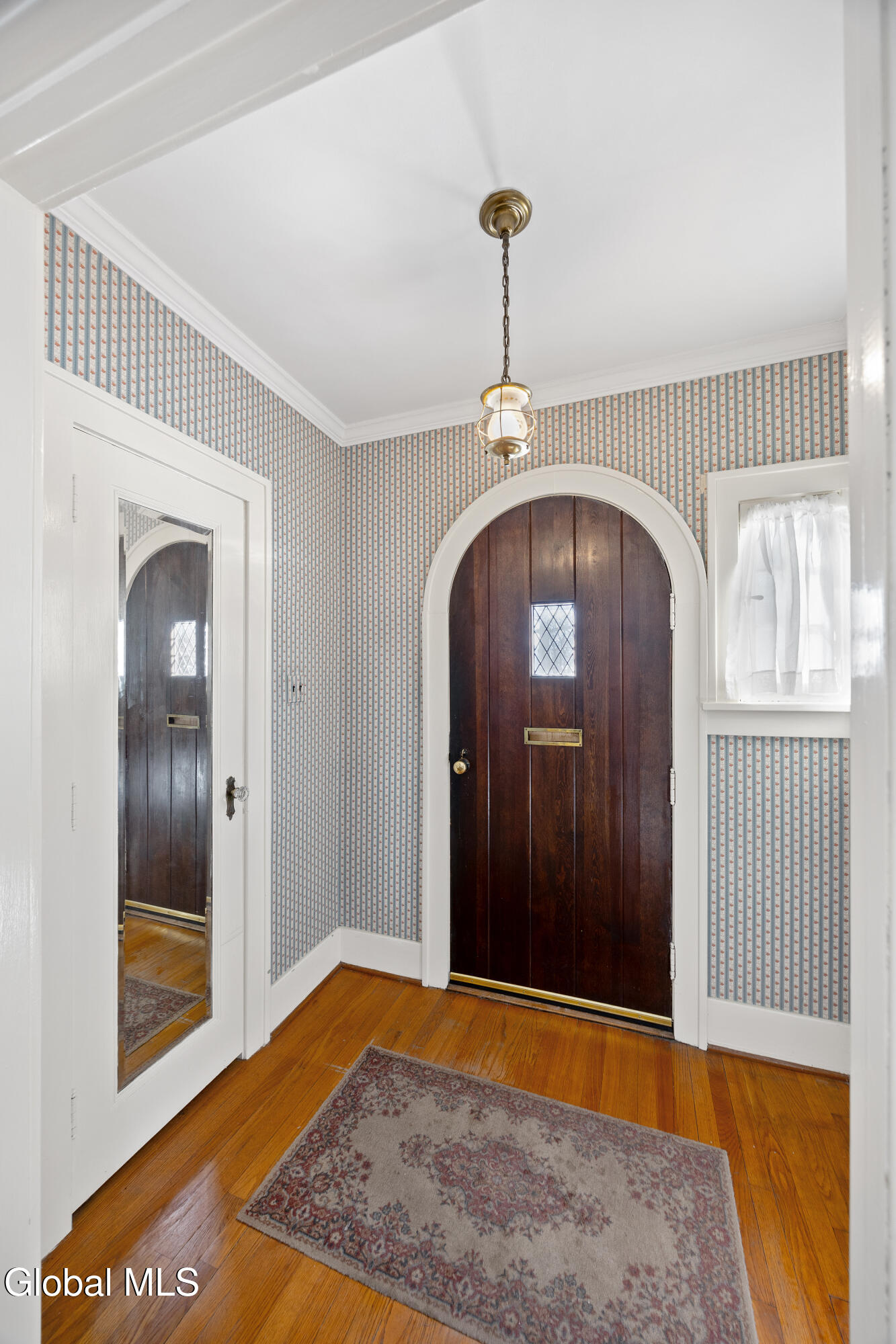 2171 Grand Boulevard