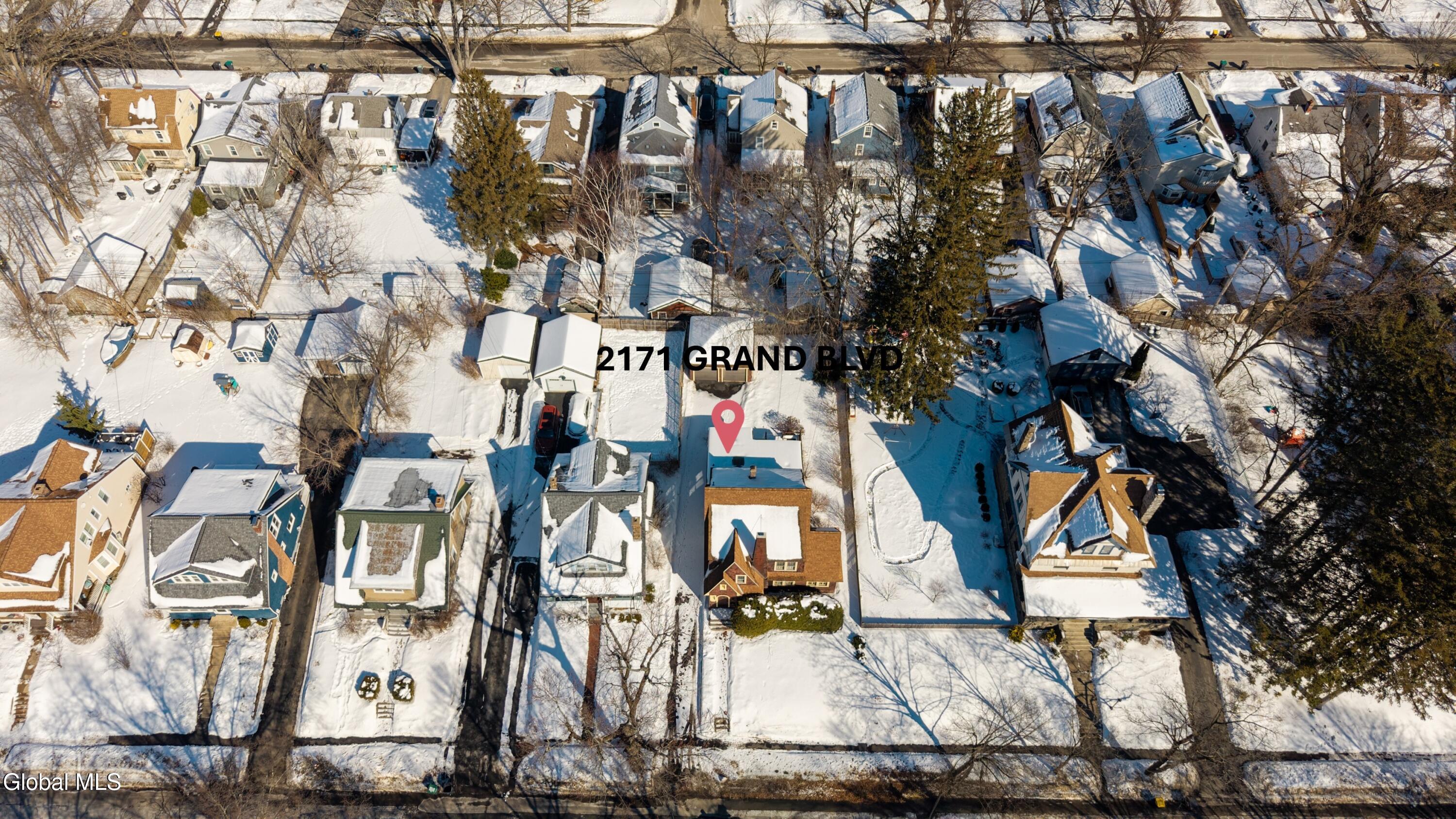 2171 Grand Boulevard