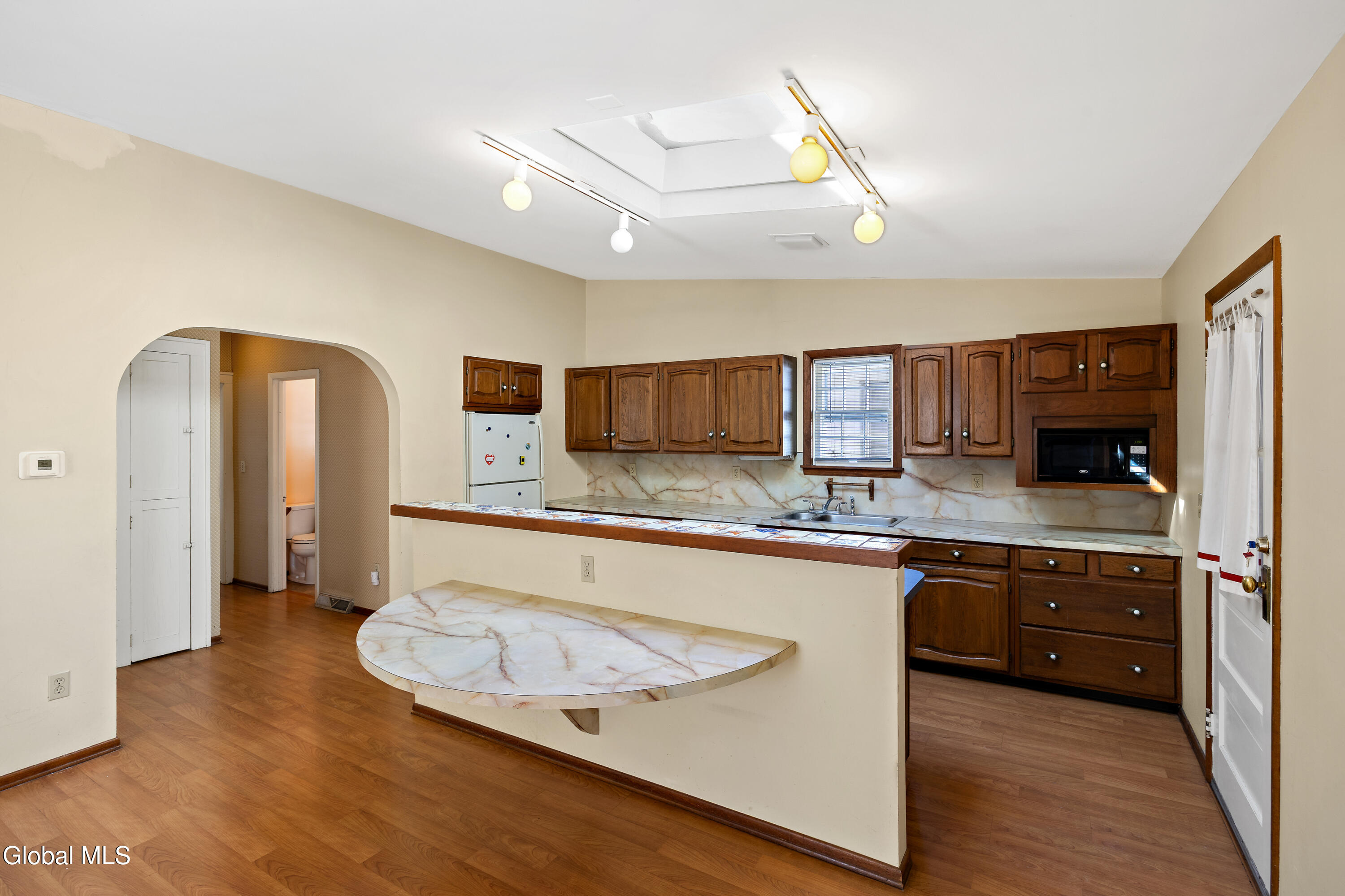 2171 Grand Boulevard