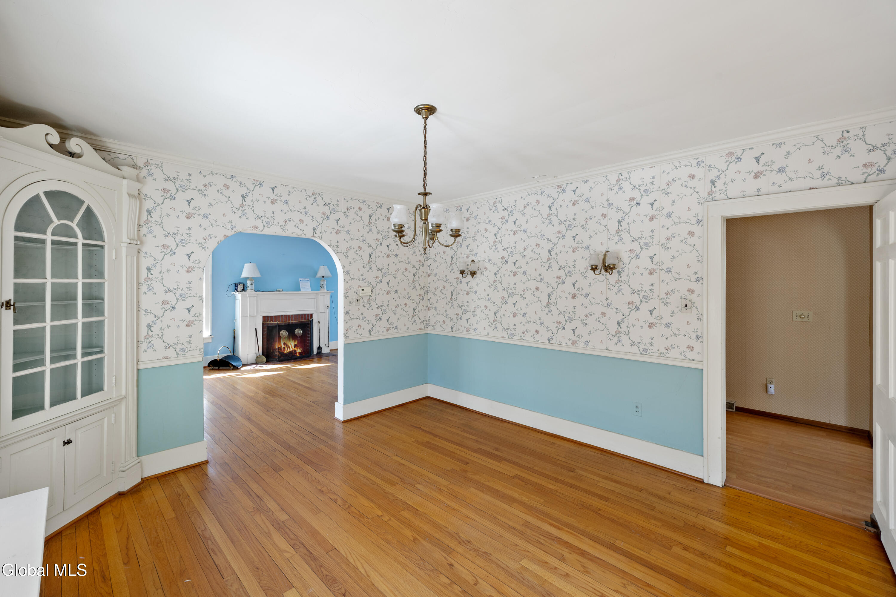 2171 Grand Boulevard