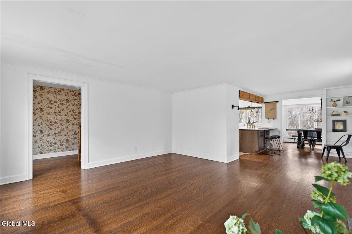 32 Slingerlands Street