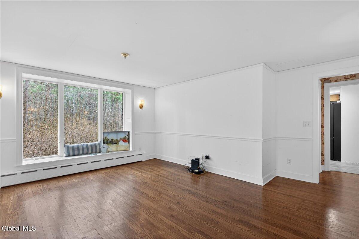 32 Slingerlands Street