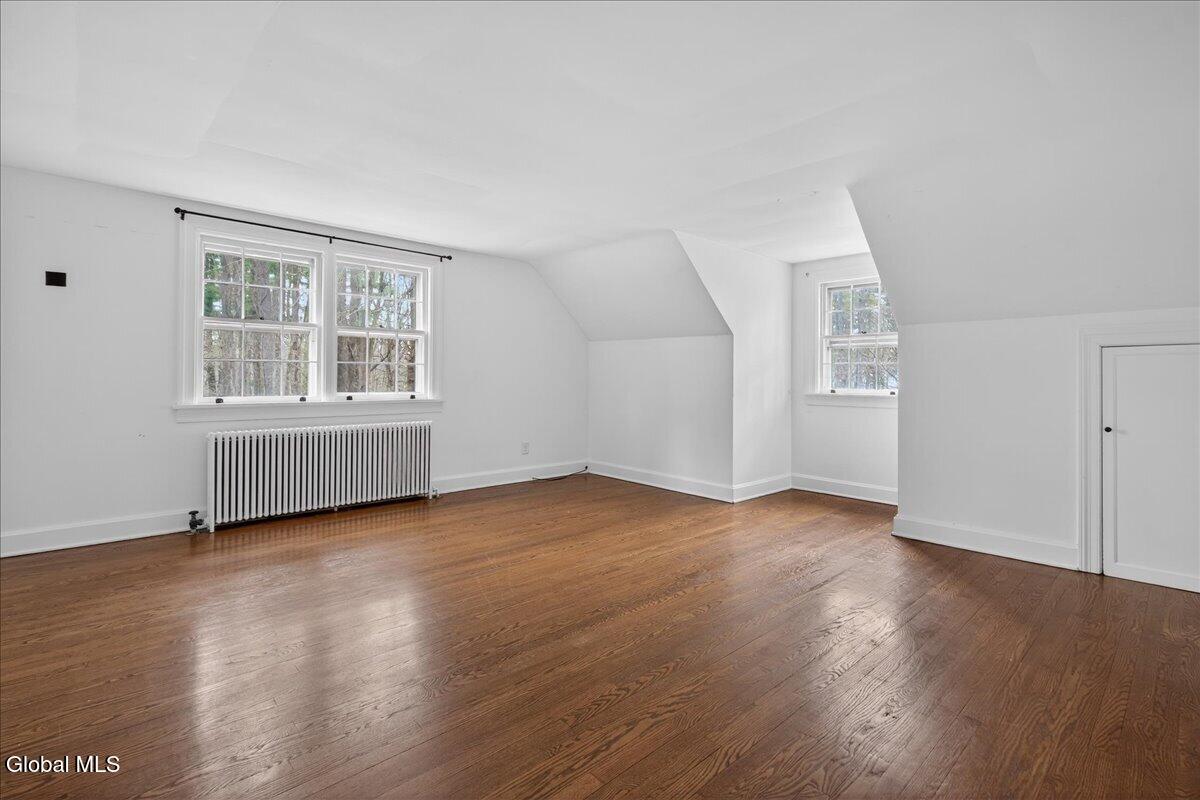 32 Slingerlands Street