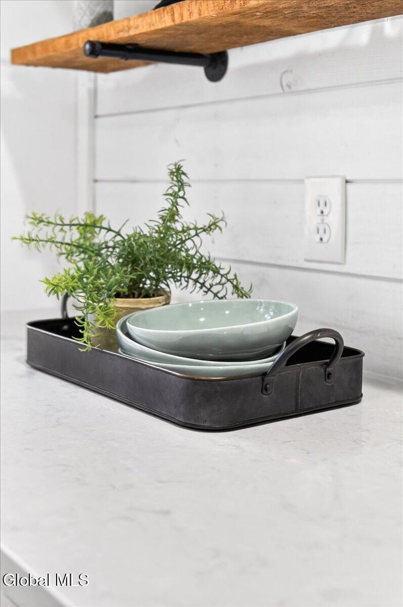 32 Slingerlands Street