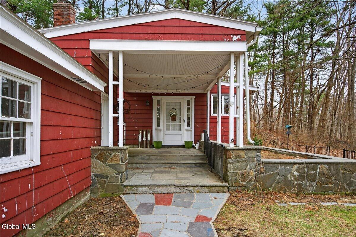 32 Slingerlands Street