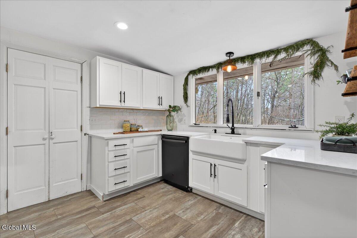 32 Slingerlands Street