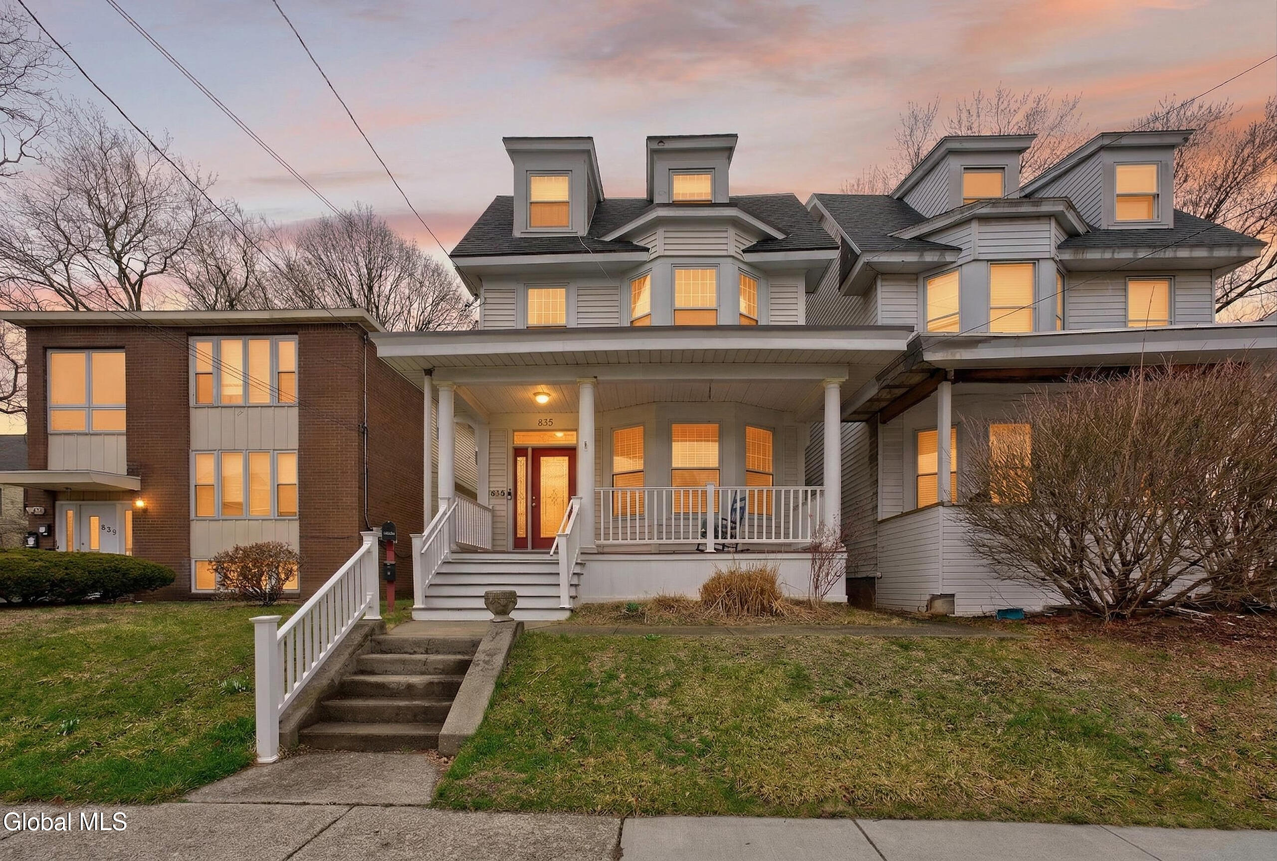 835 Lancaster Street