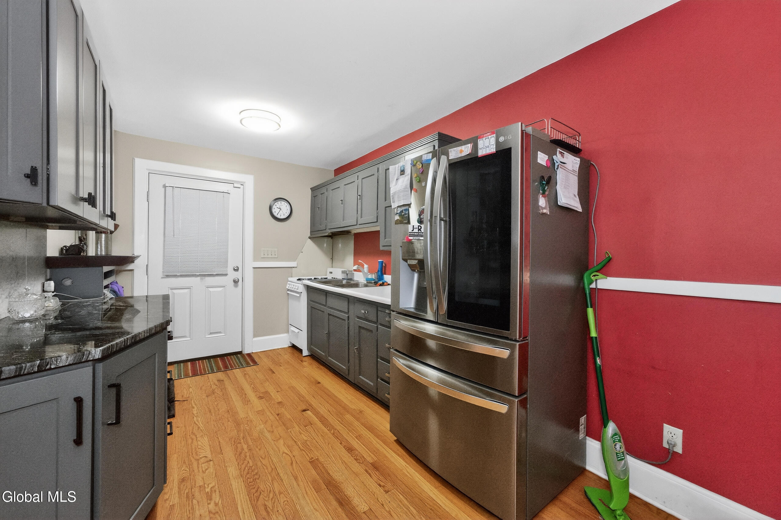 835 Lancaster Street