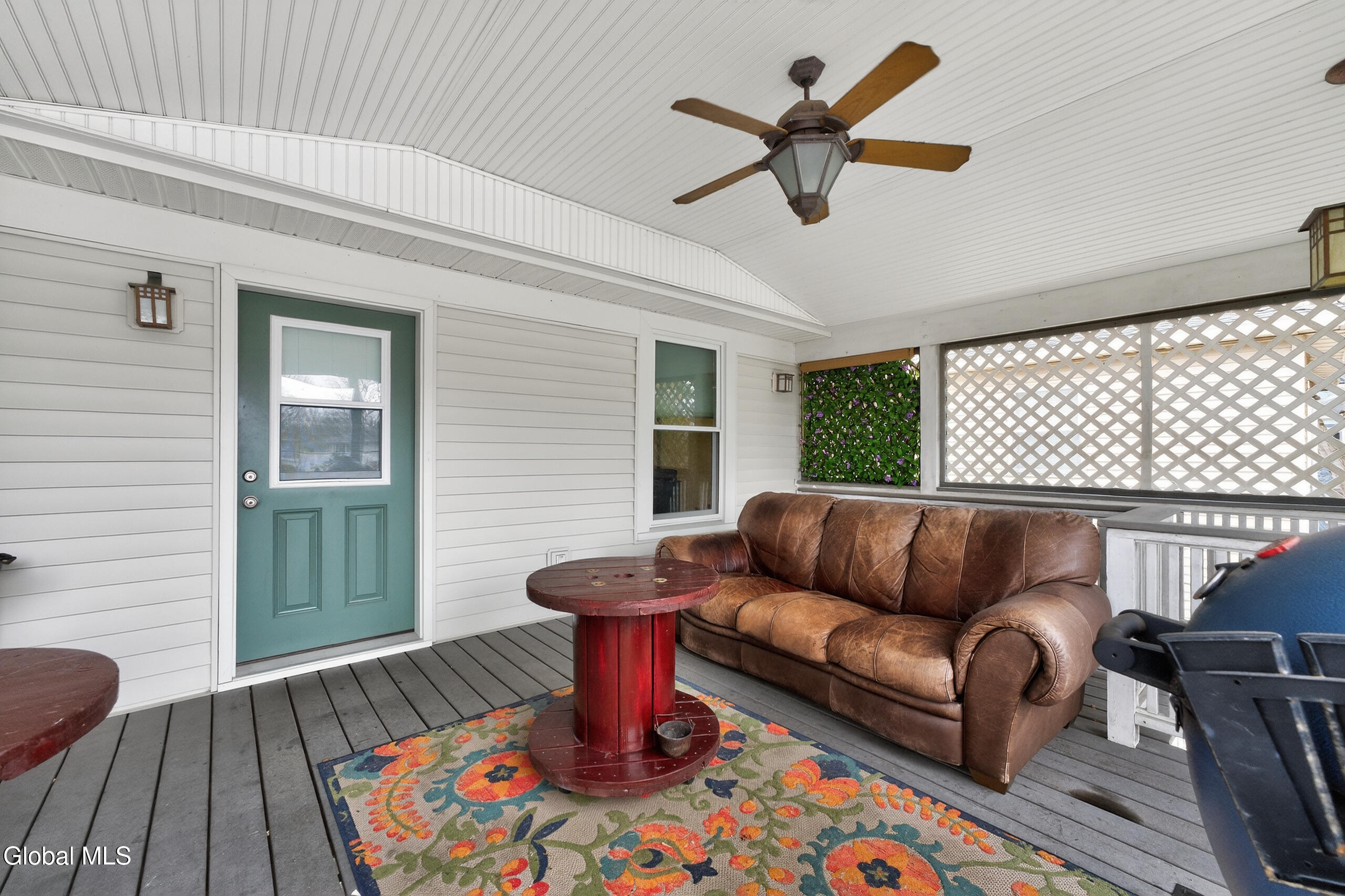 835 Lancaster Street