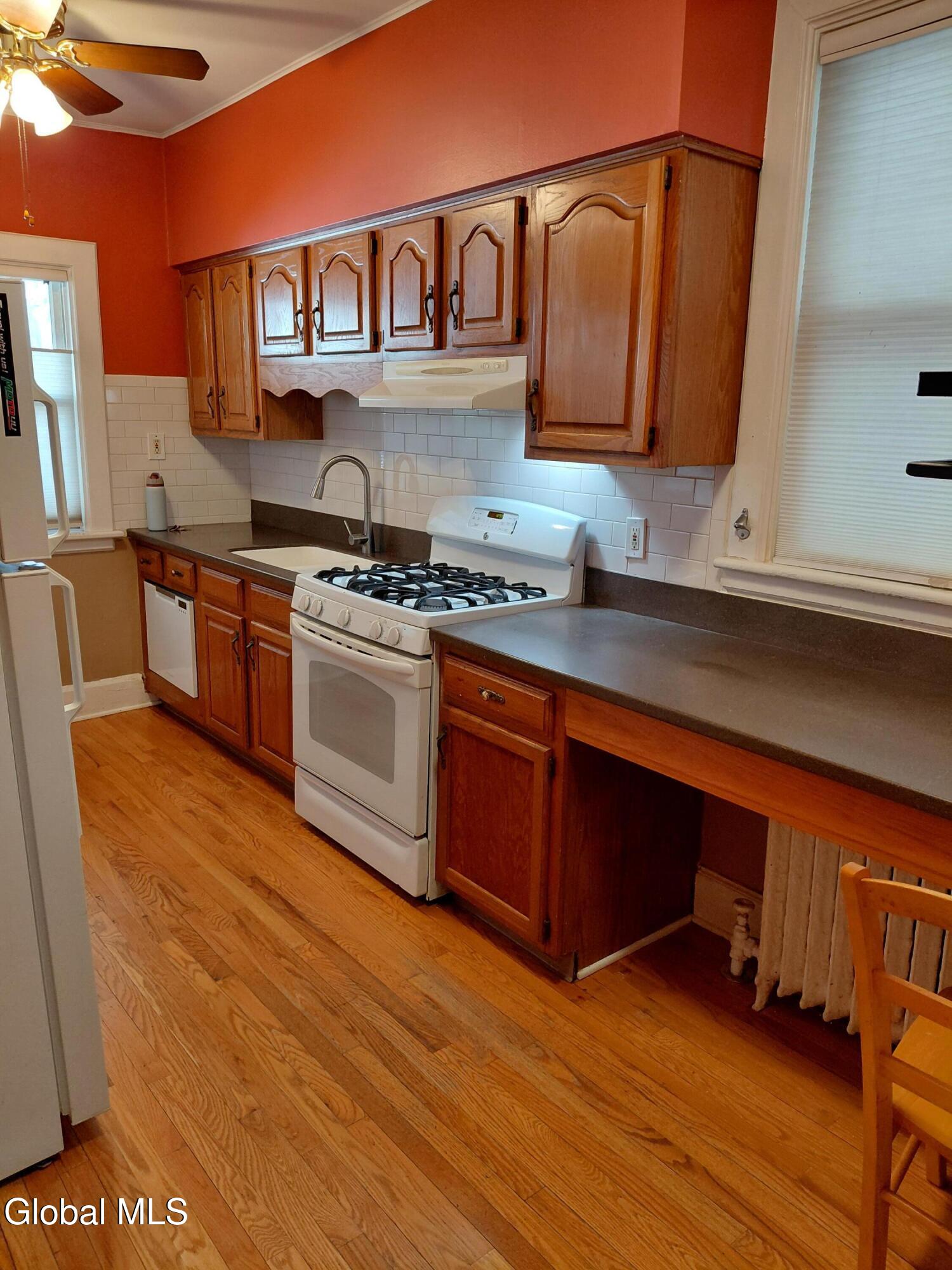 835 Lancaster Street