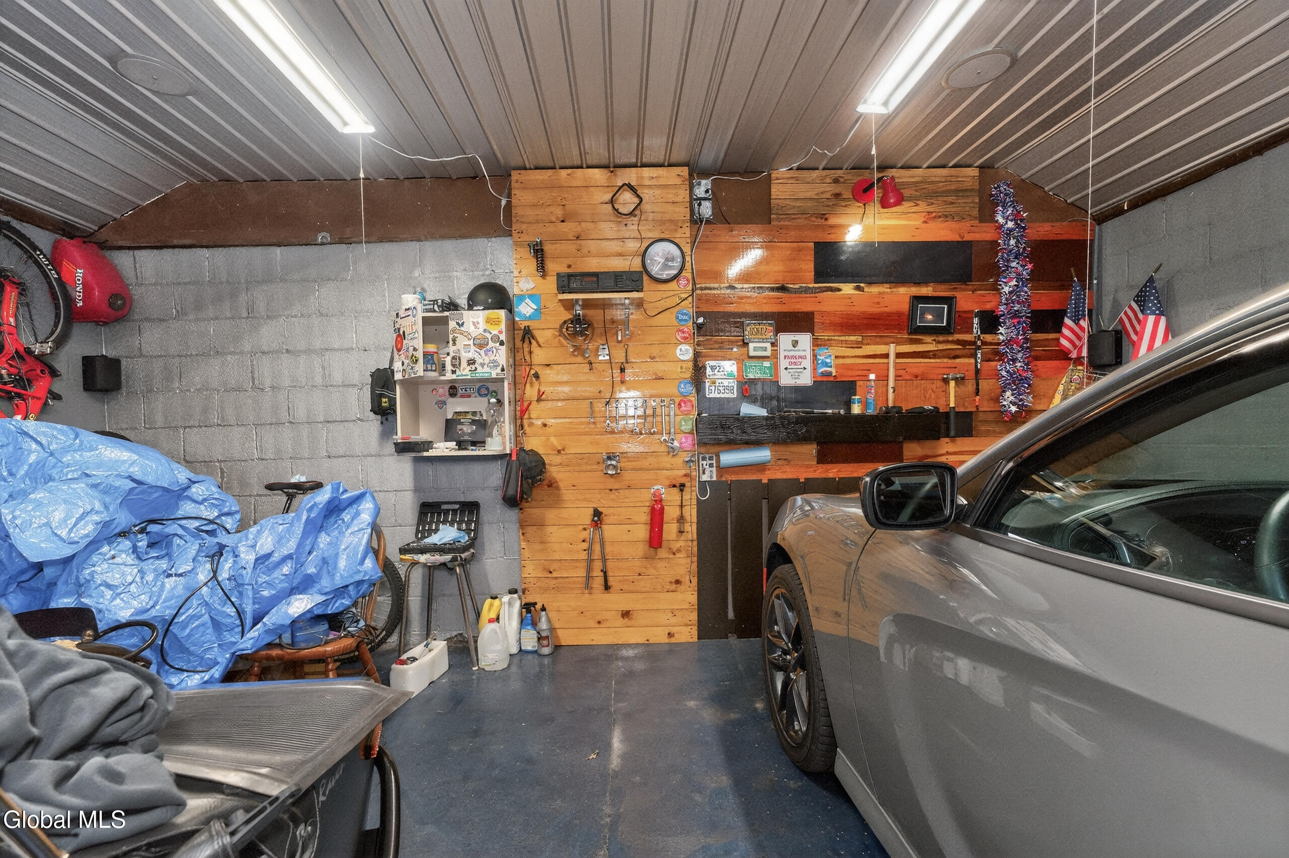 835 Lancaster Street