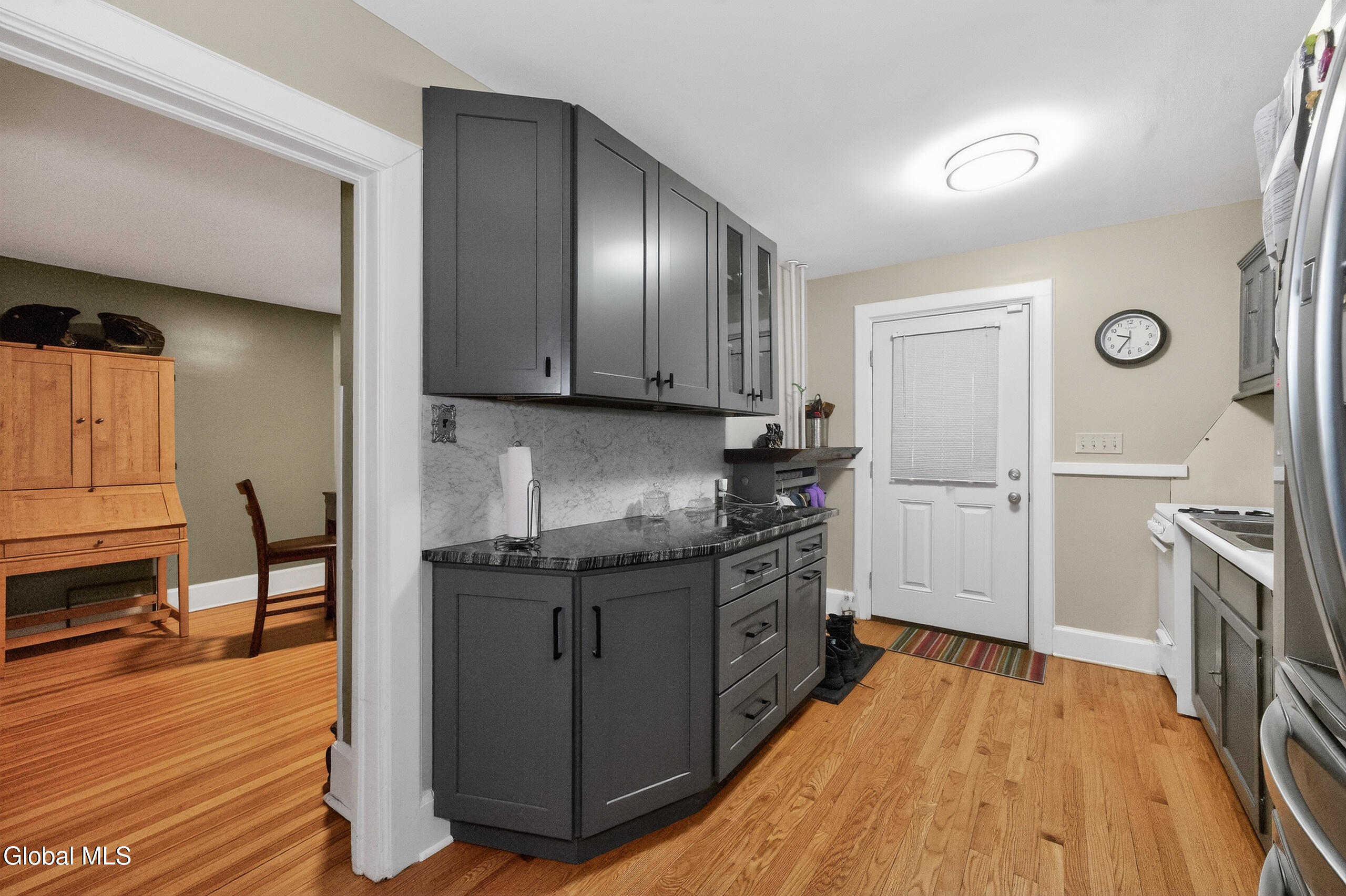 835 Lancaster Street