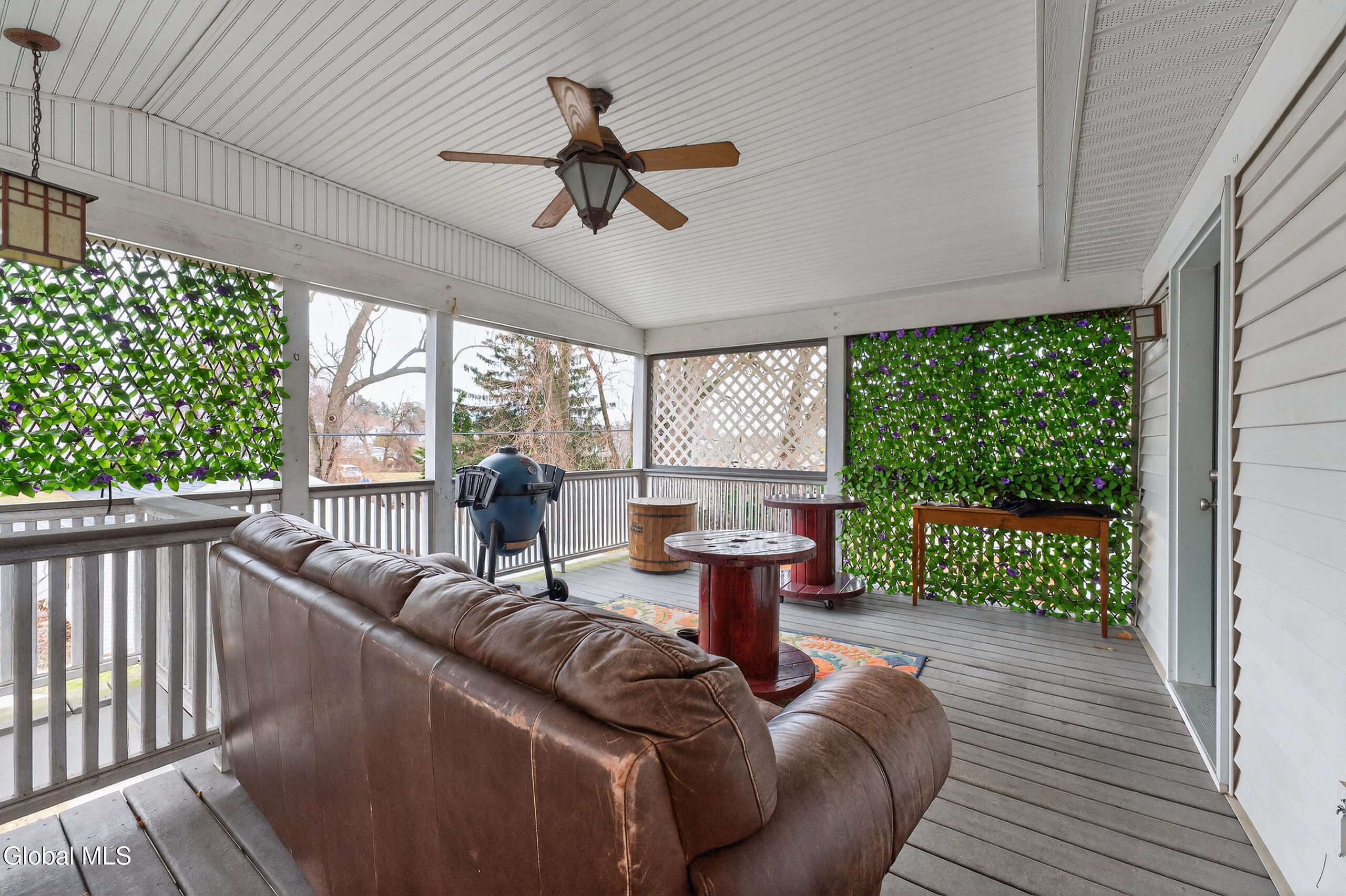 835 Lancaster Street