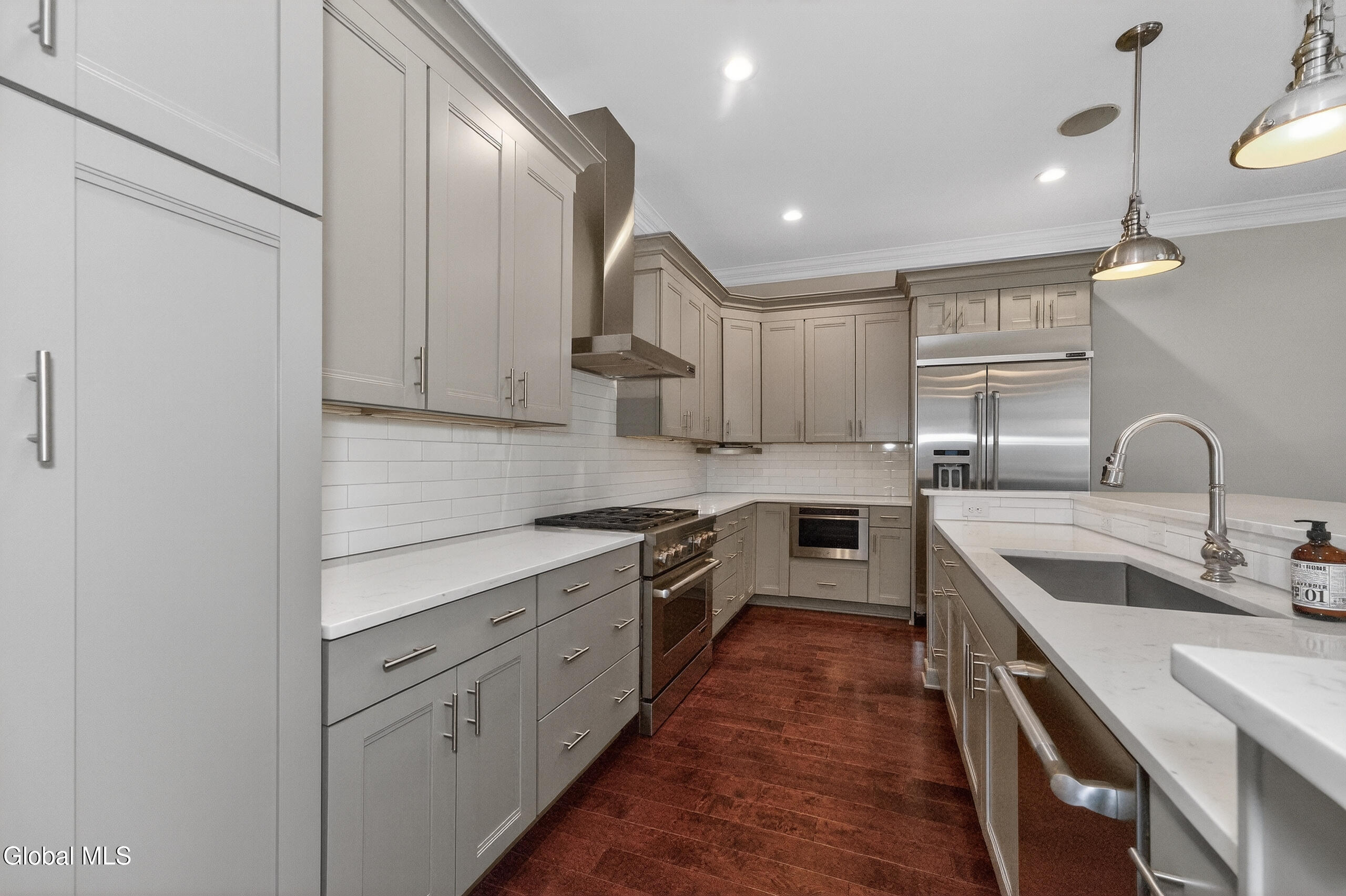 38 Cambridge Way, N/A