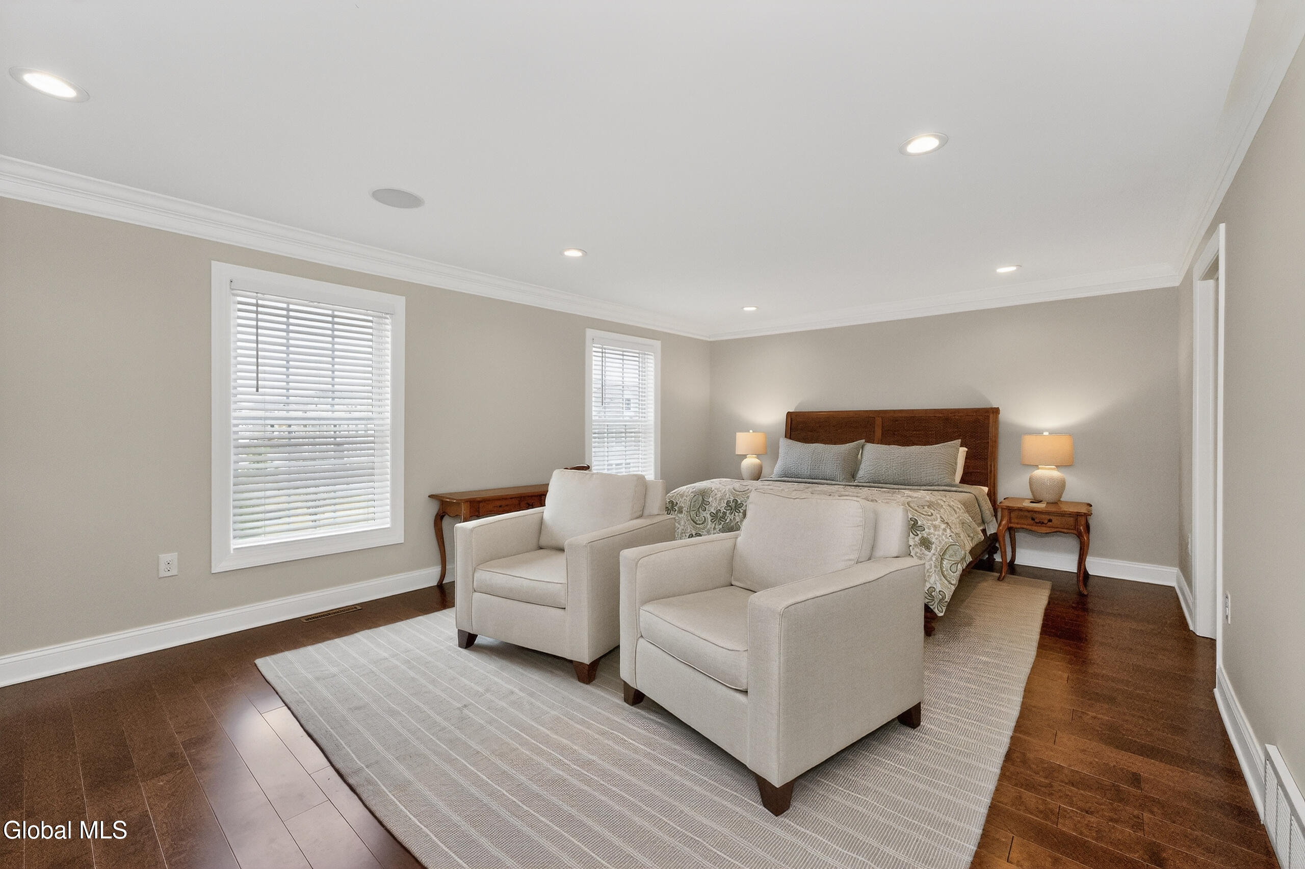 38 Cambridge Way, N/A