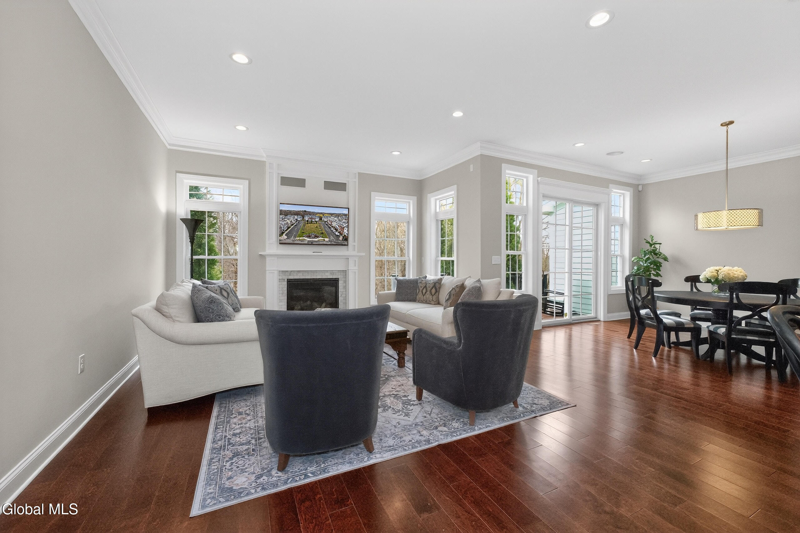38 Cambridge Way, N/A