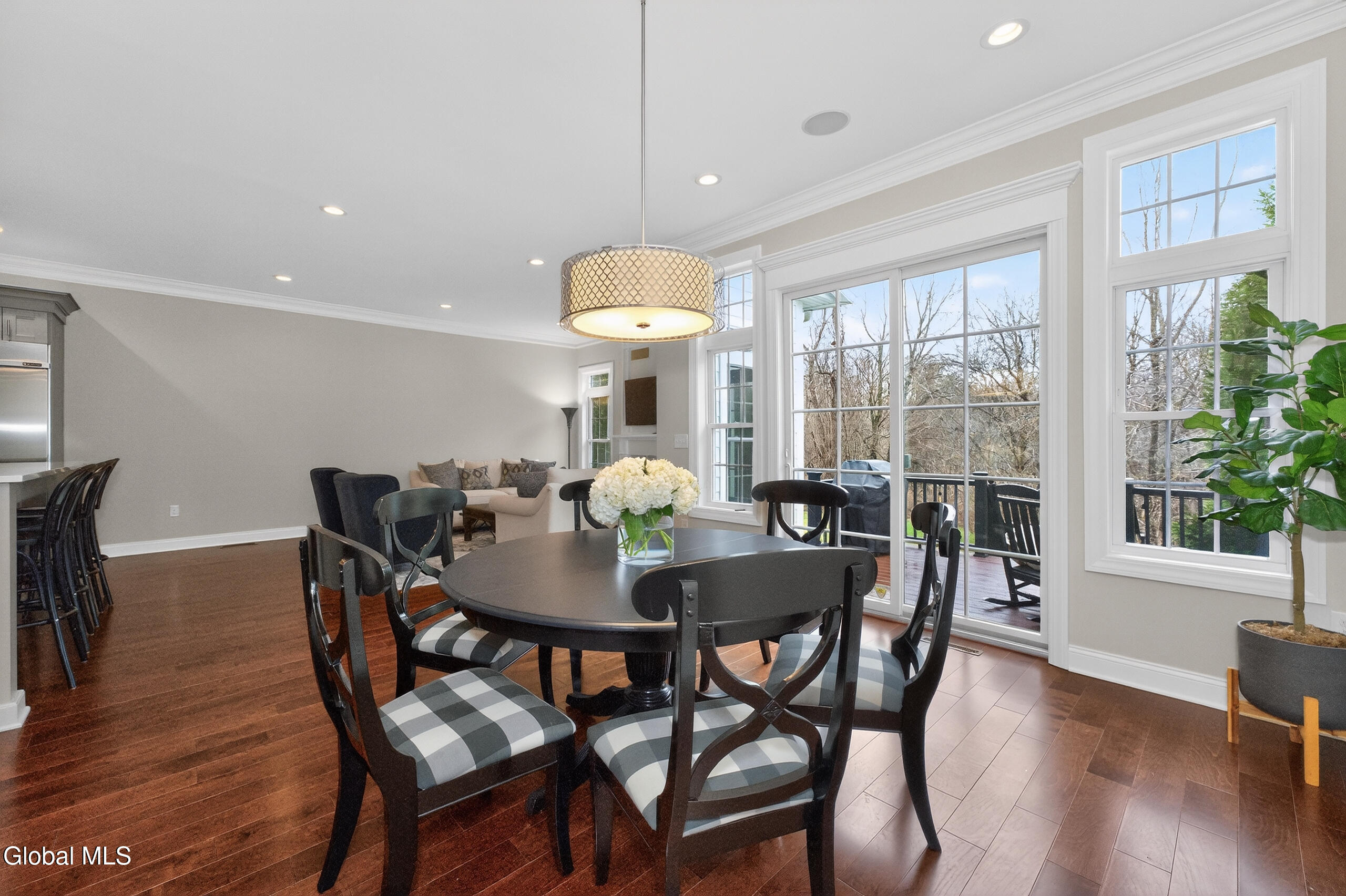 38 Cambridge Way, N/A