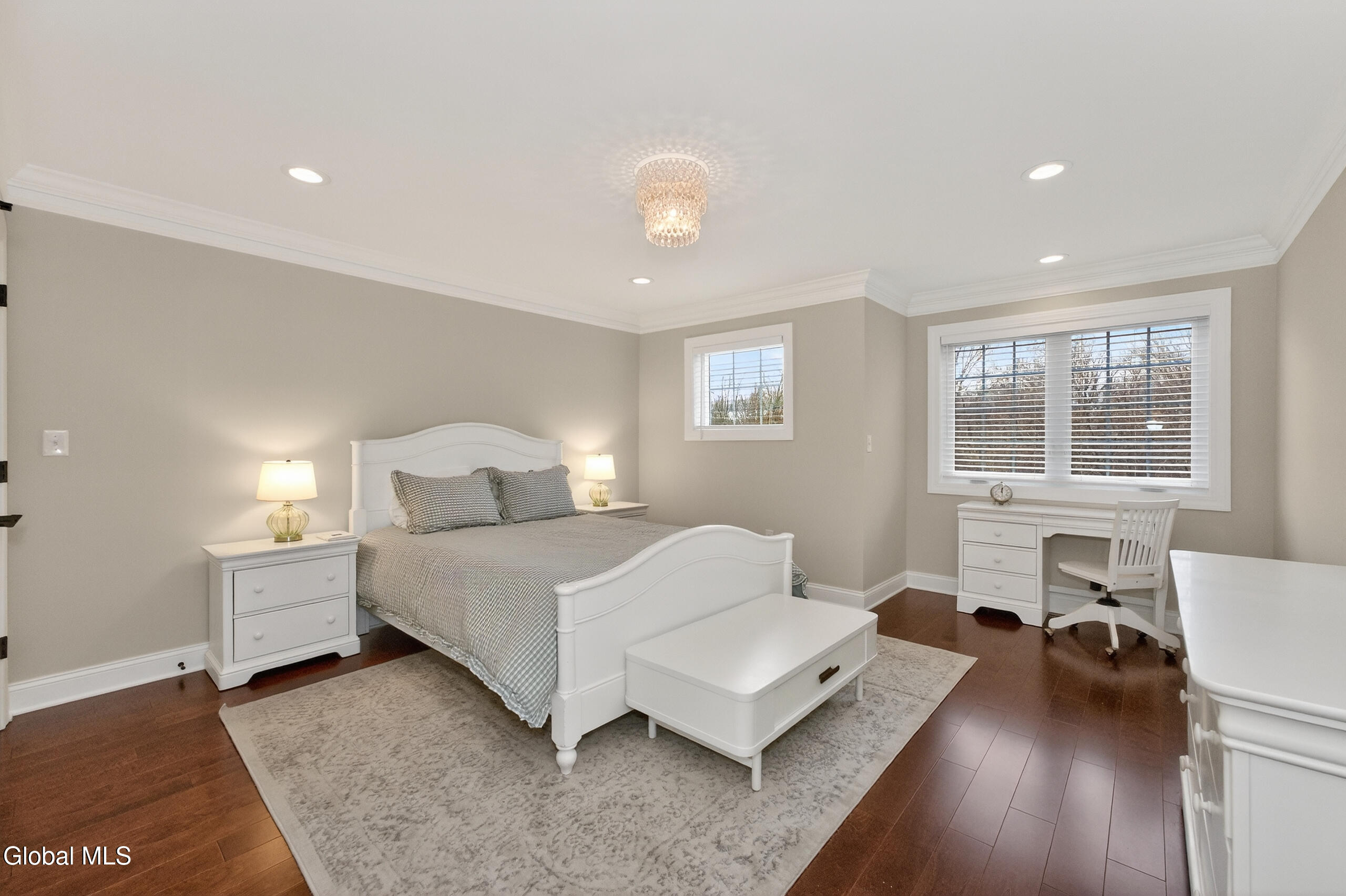 38 Cambridge Way, N/A