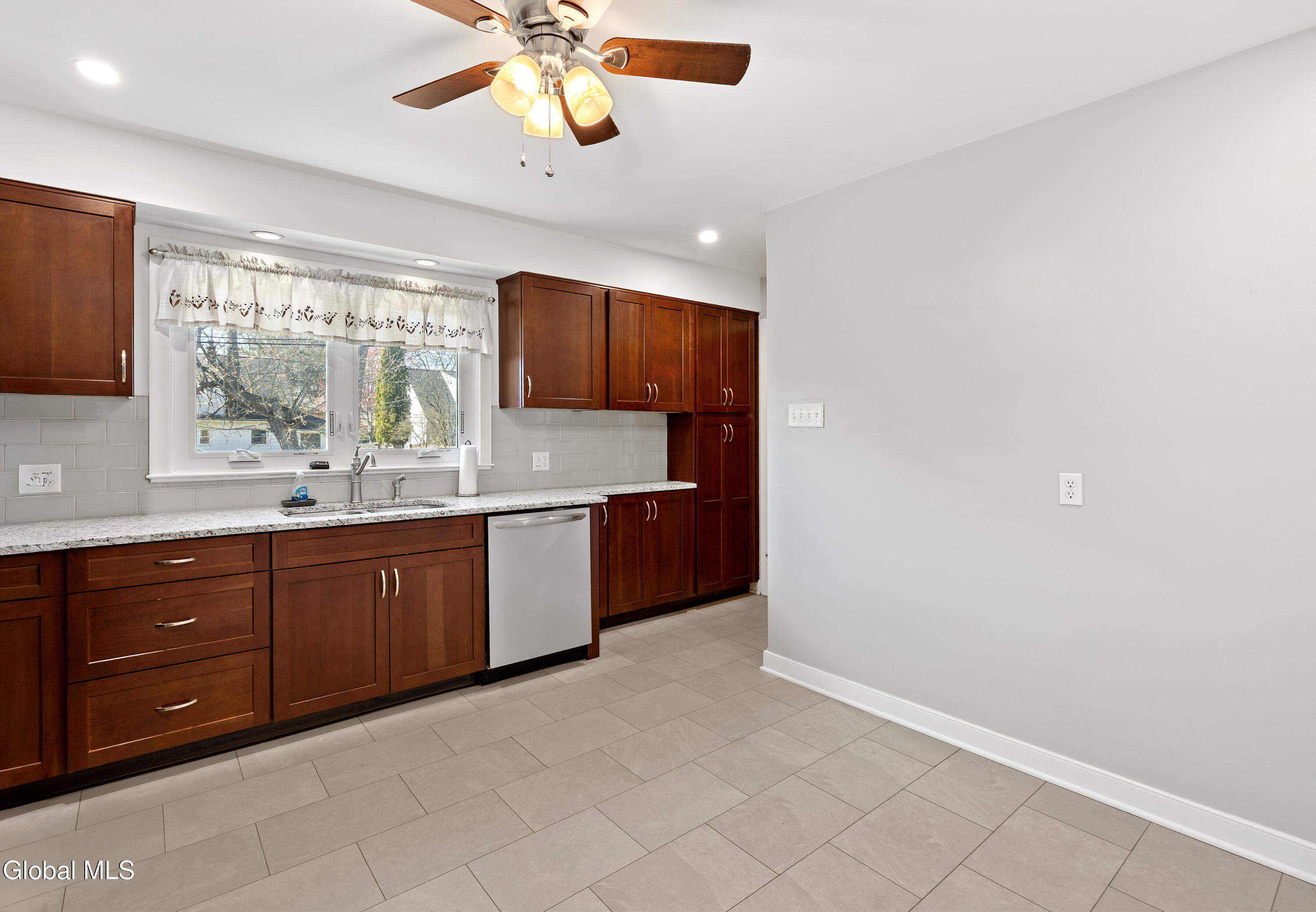 1265 Lexington Avenue