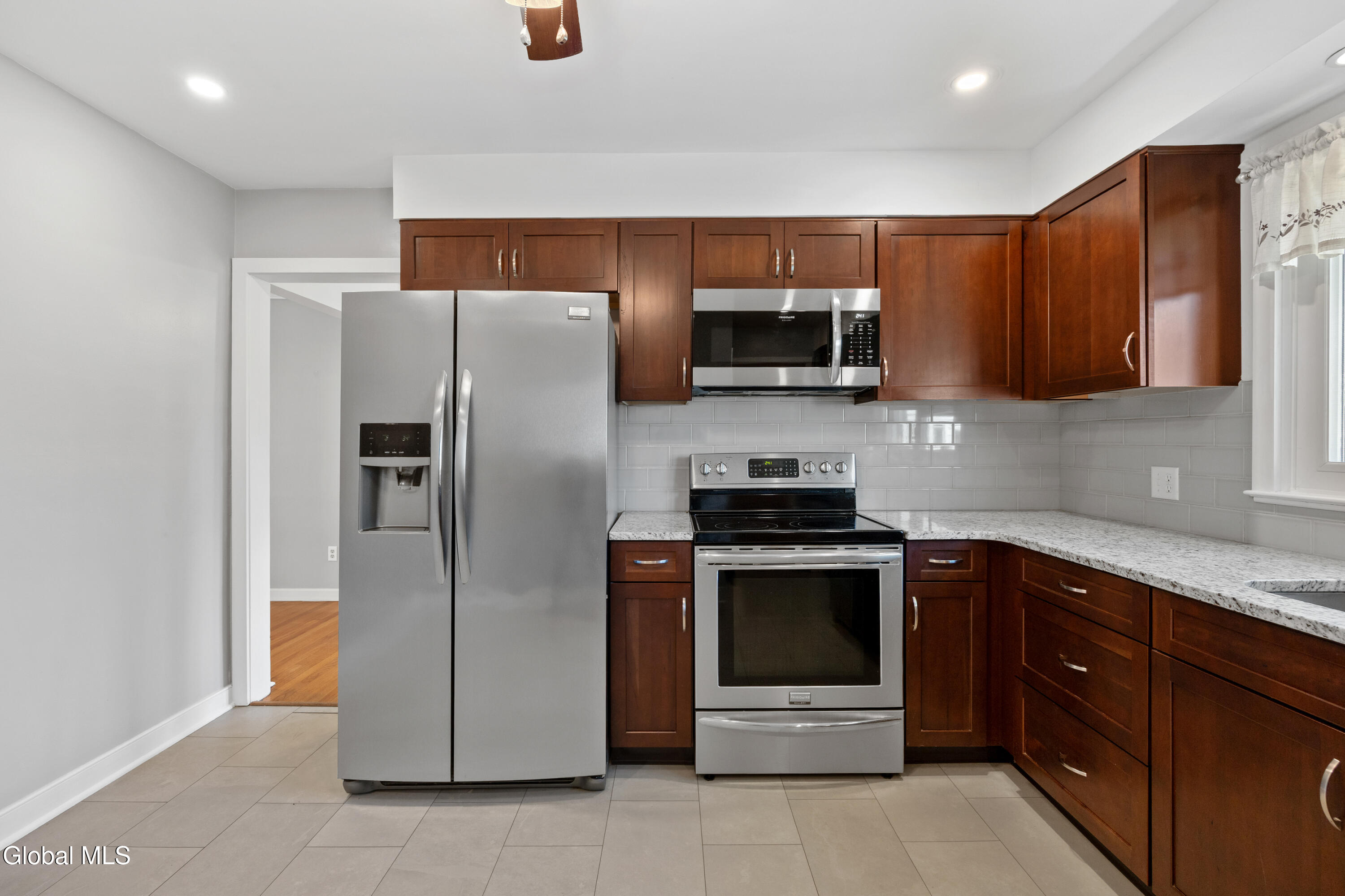 1265 Lexington Avenue