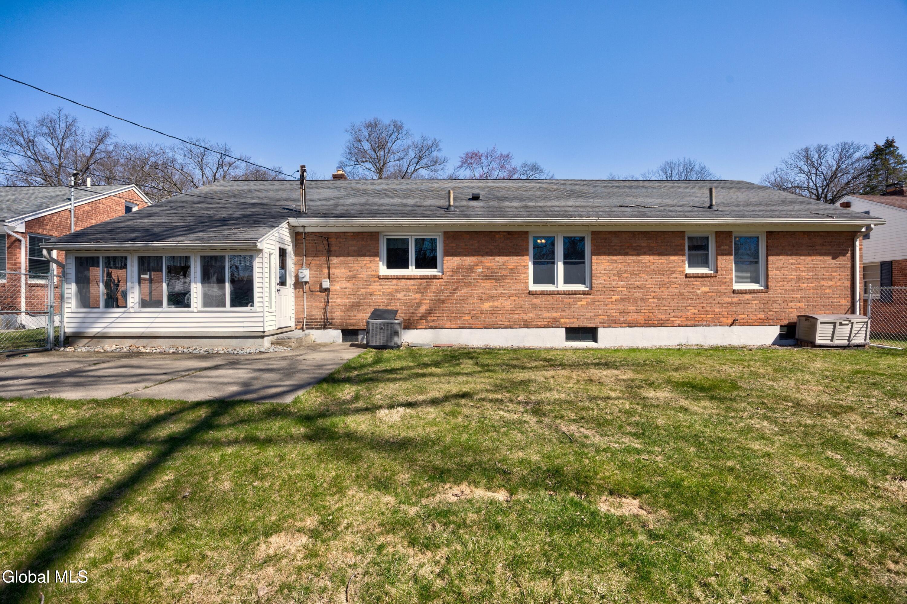 1265 Lexington Avenue